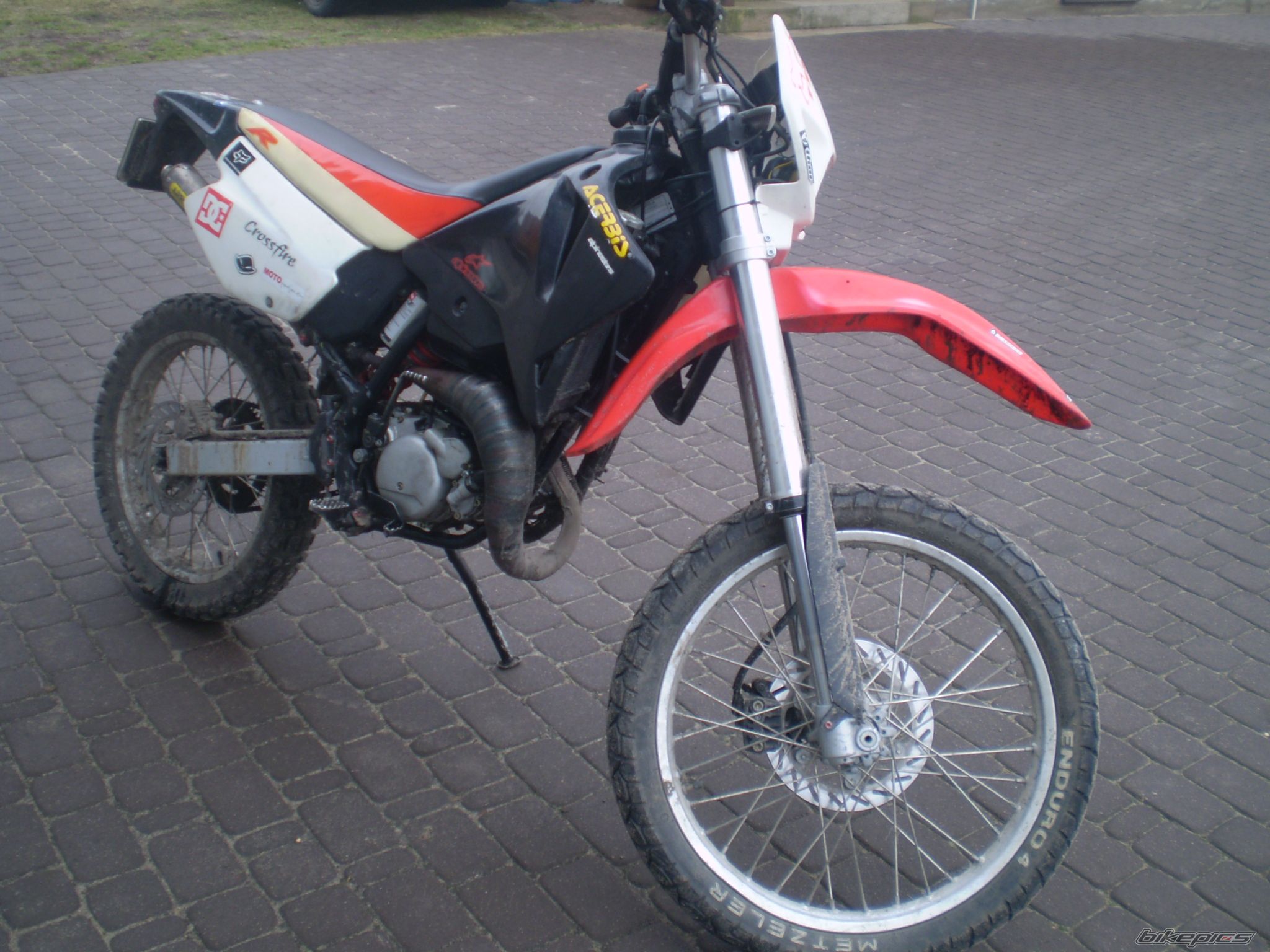 Photo 2144935