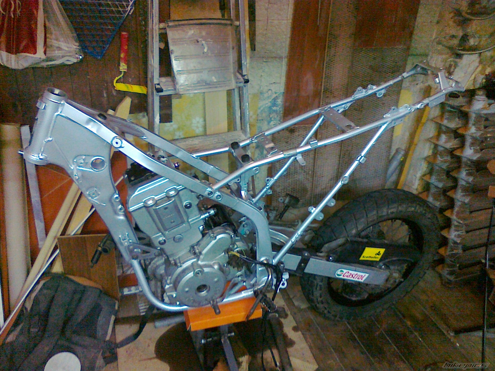 Photo 2144939