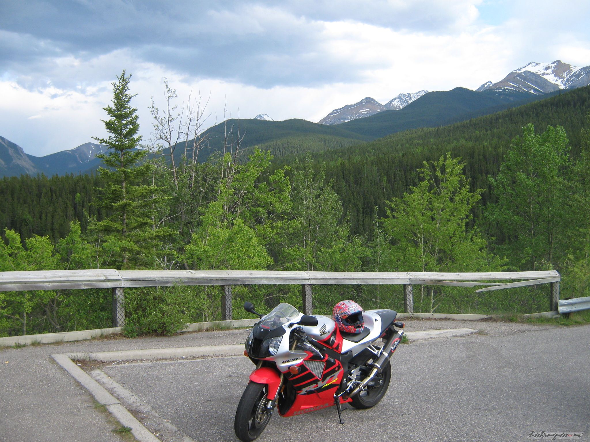 Photo 2145177