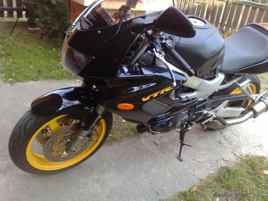 Photo 2145234
