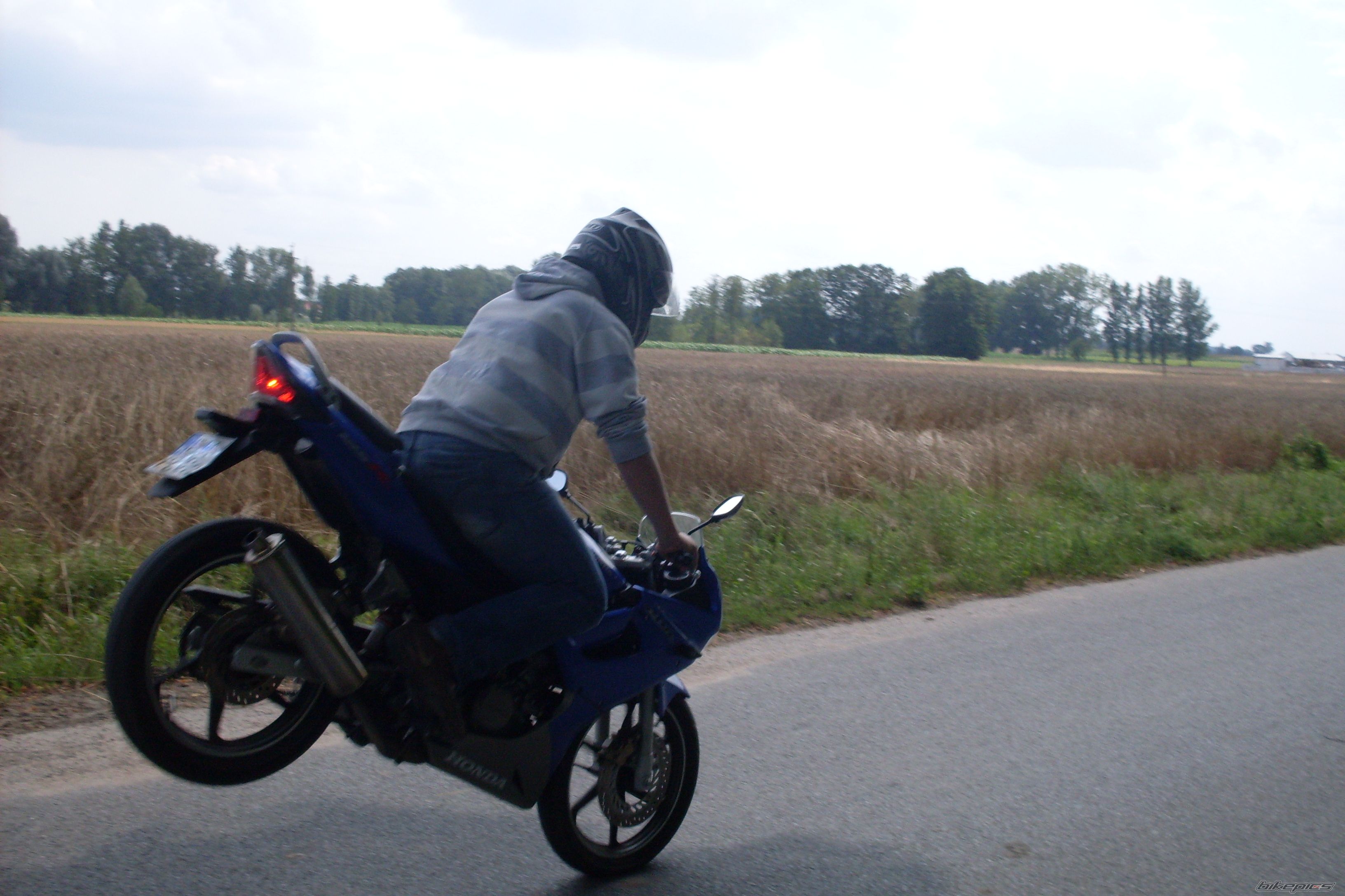 Photo 2145241