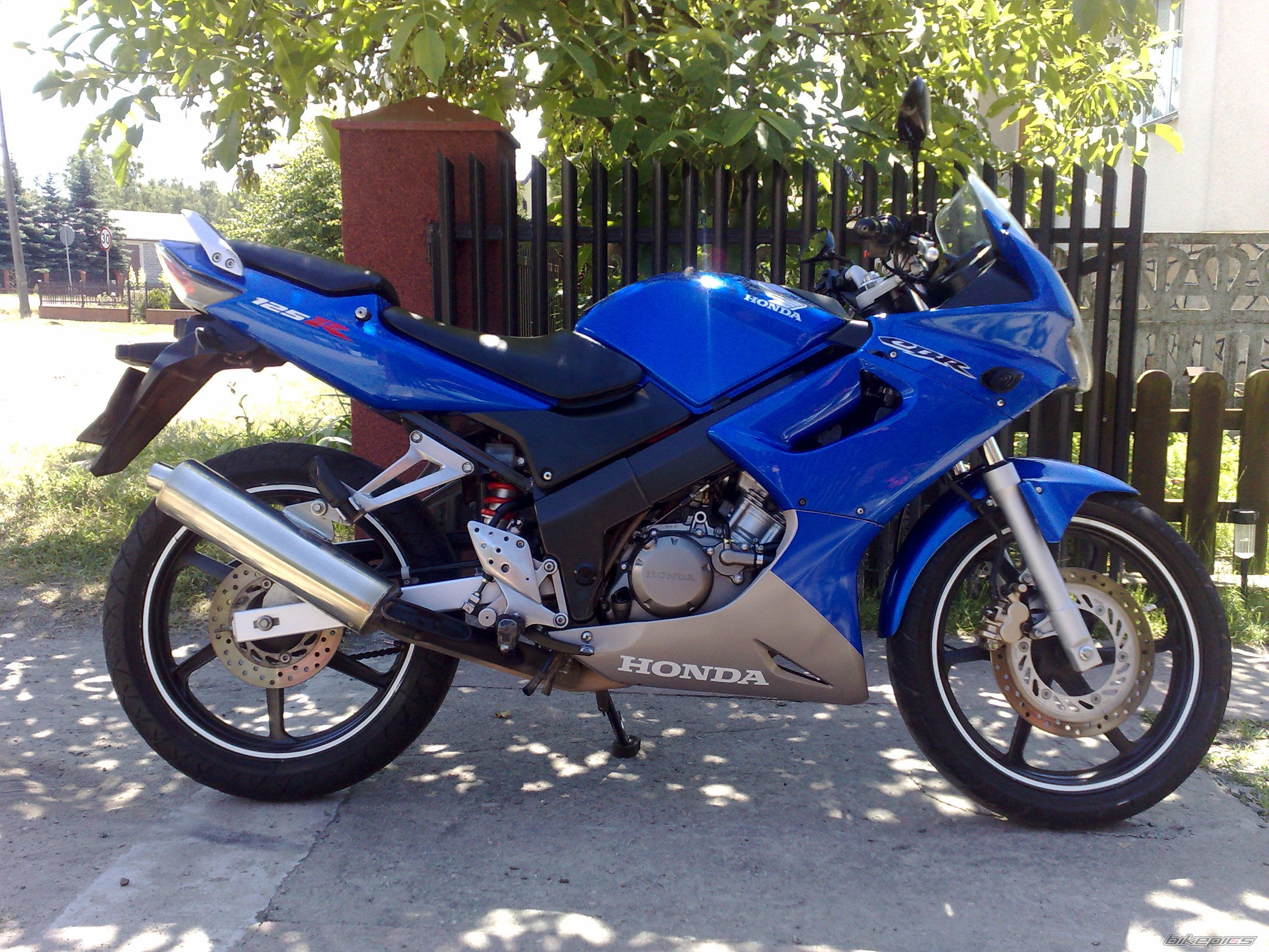 Photo 2145245