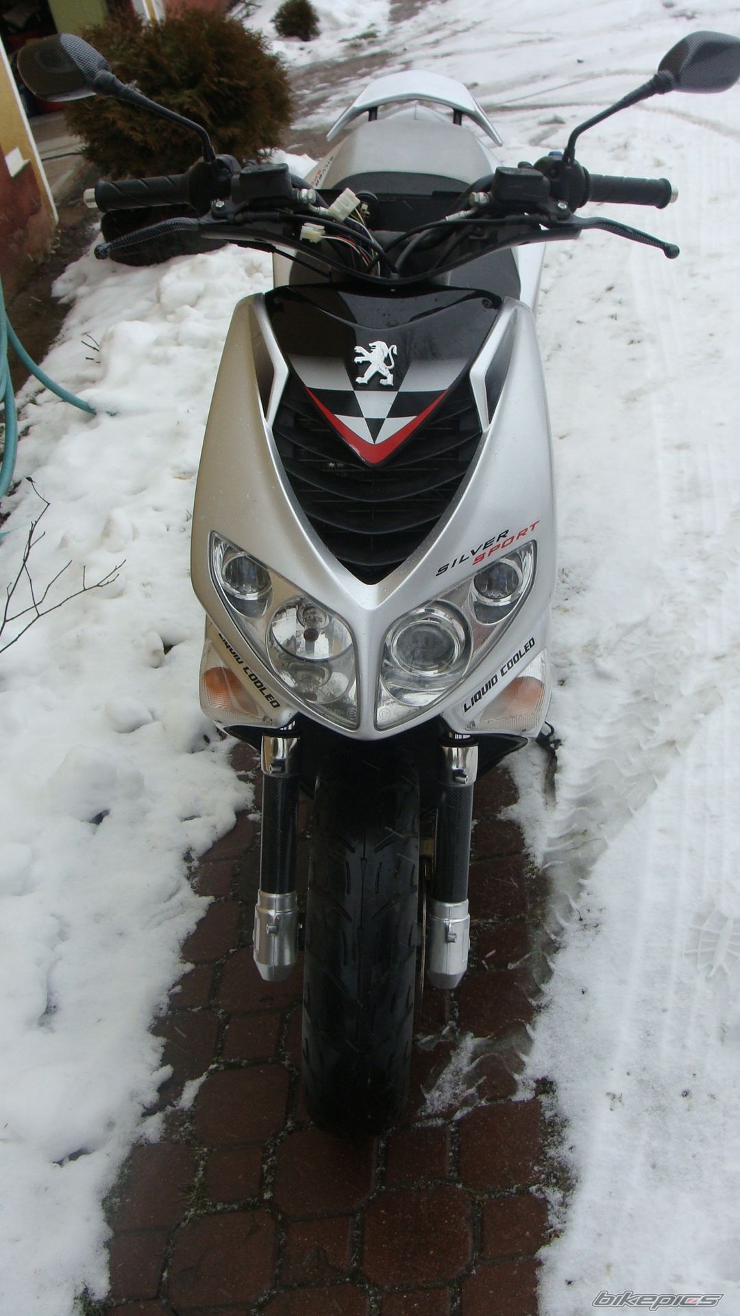 Photo 2145388