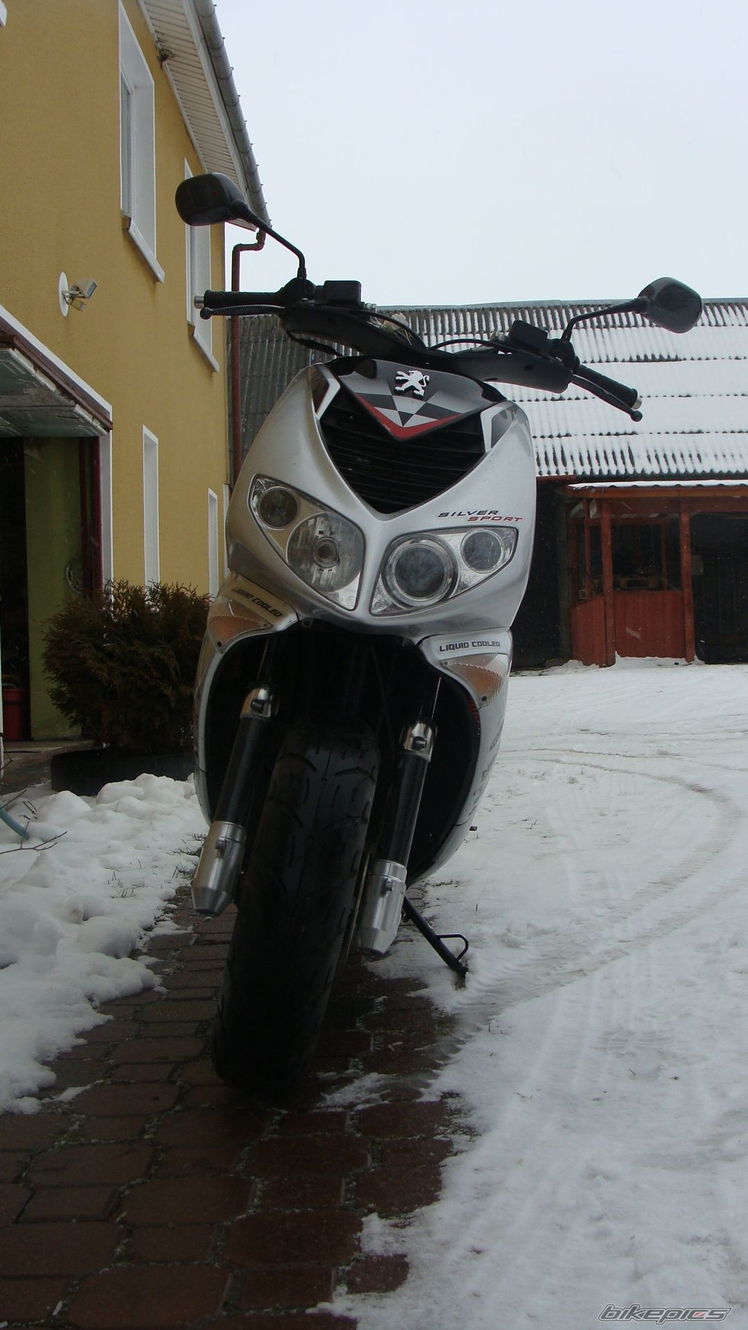 Photo 2145389