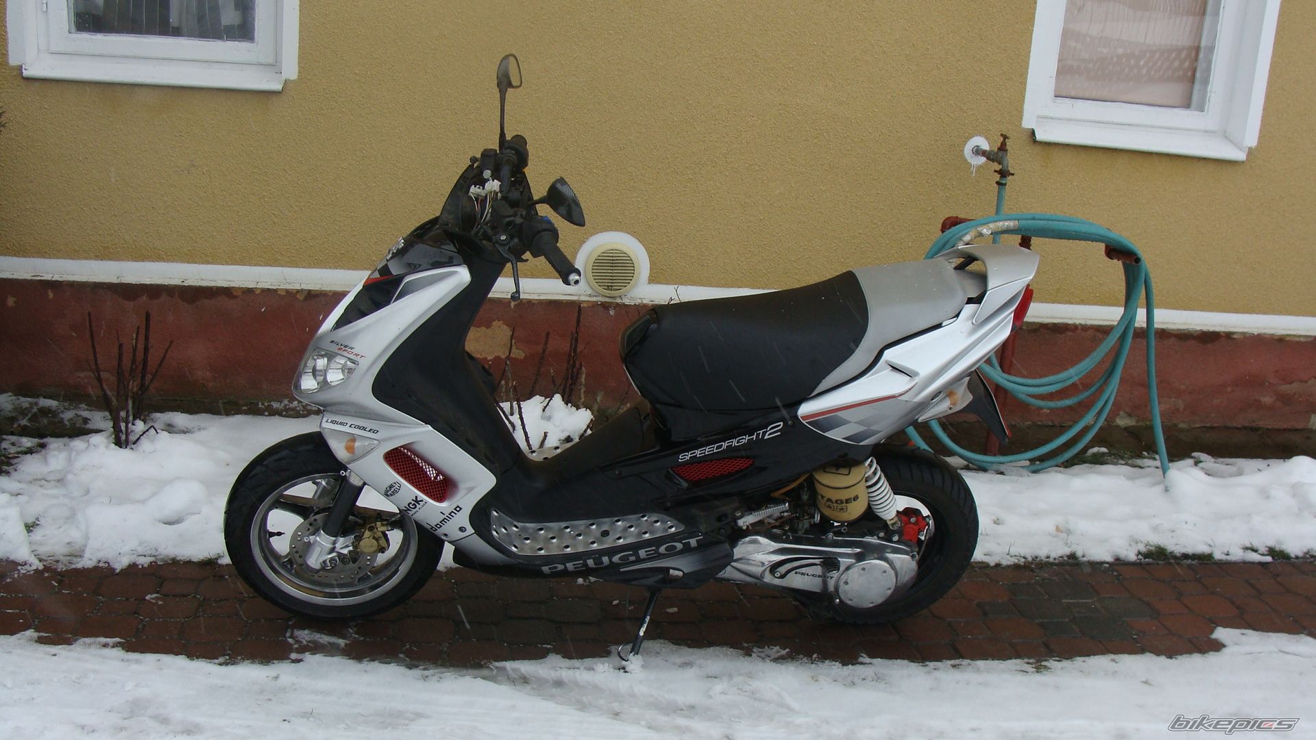Photo 2145396