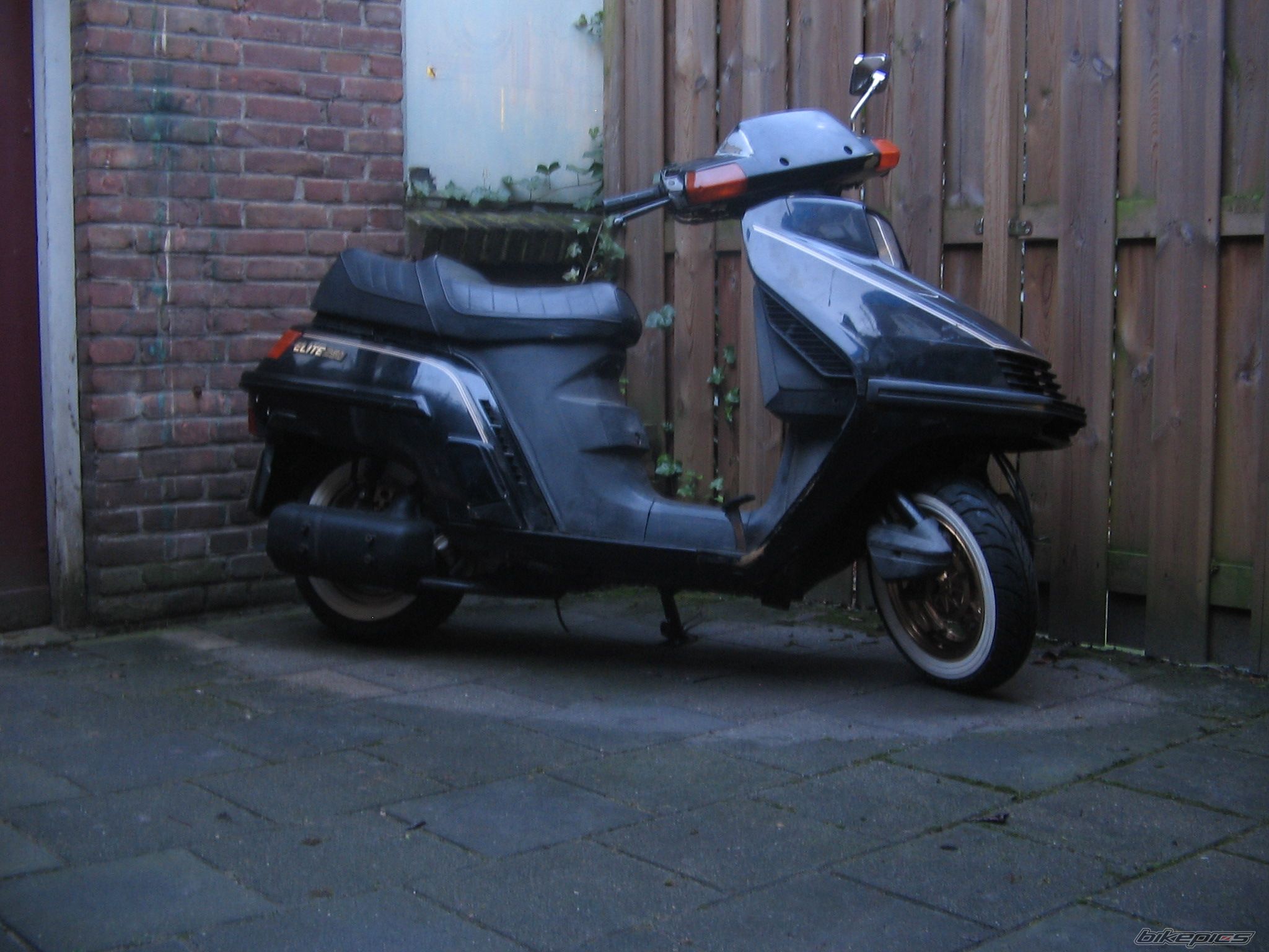 Photo 2145966
