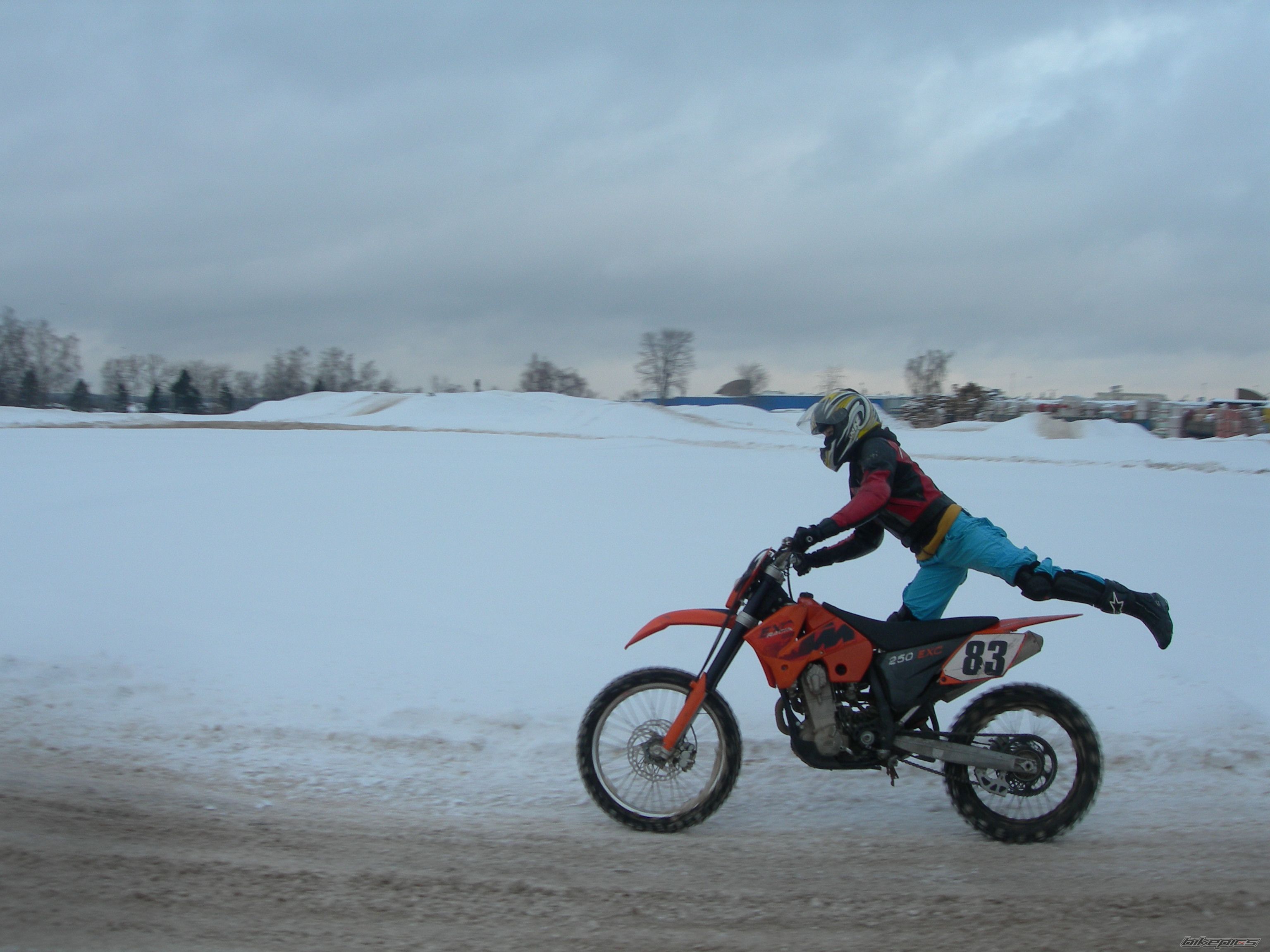 Photo 2146897