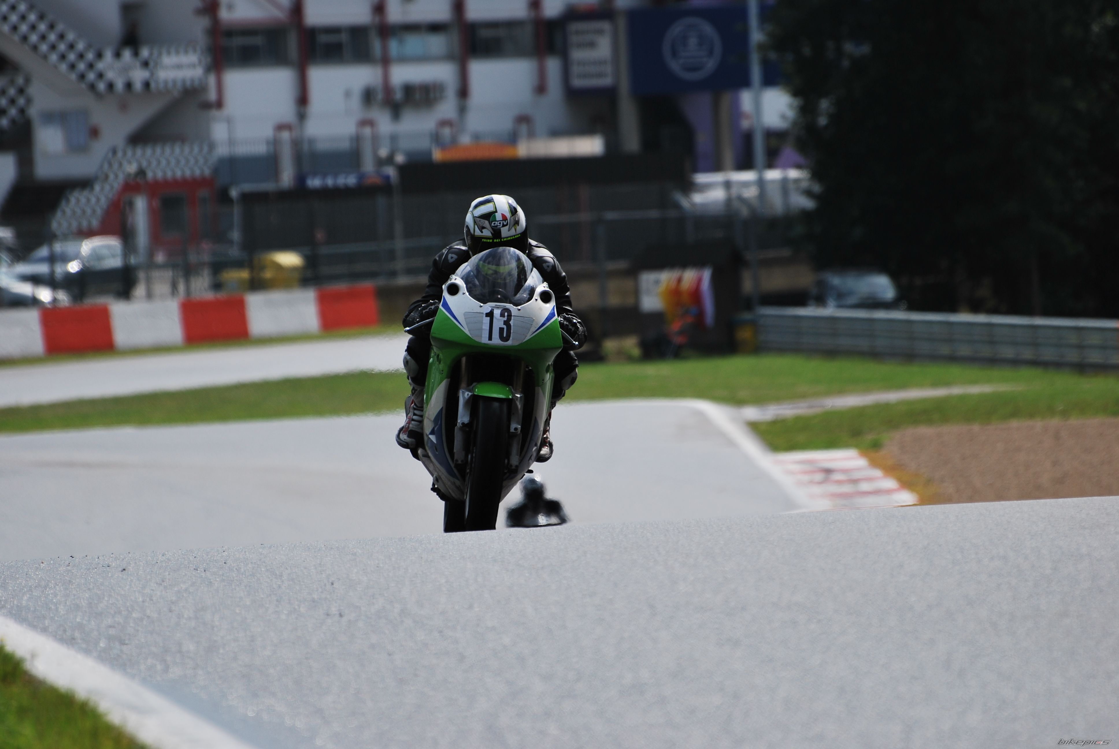 Bike Photo 2147411