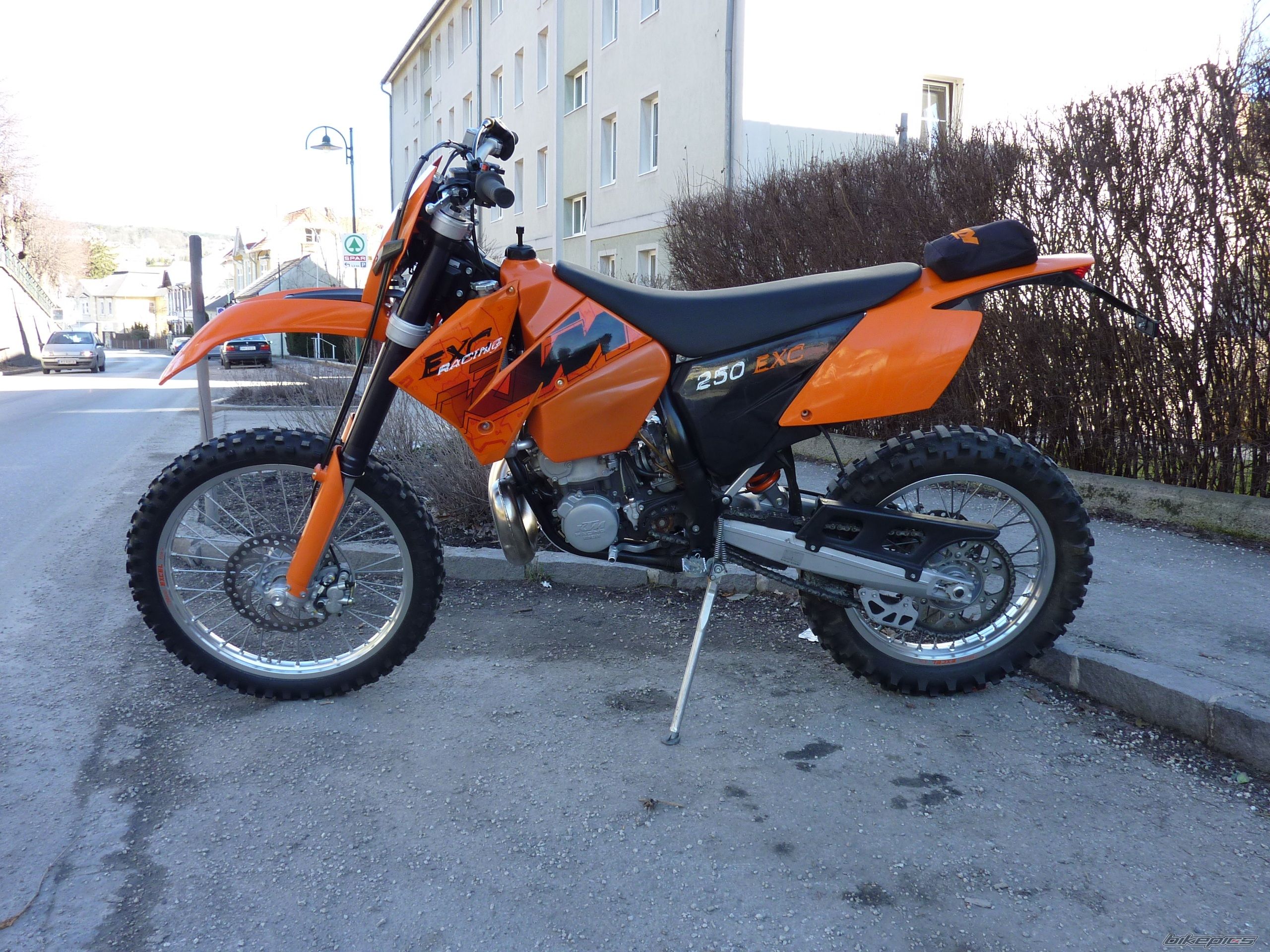 Photo 2147440