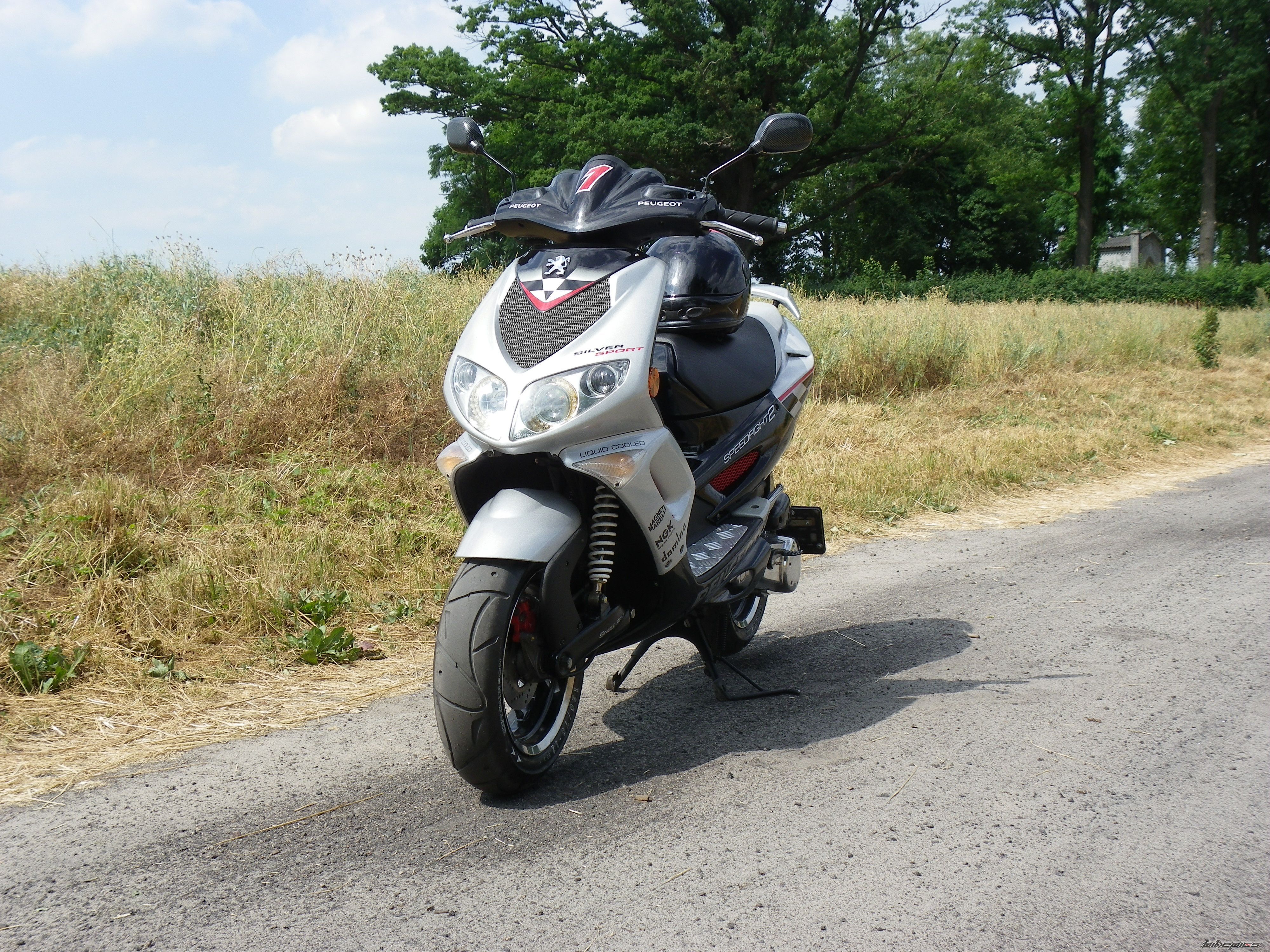 Bike Photo 2147660