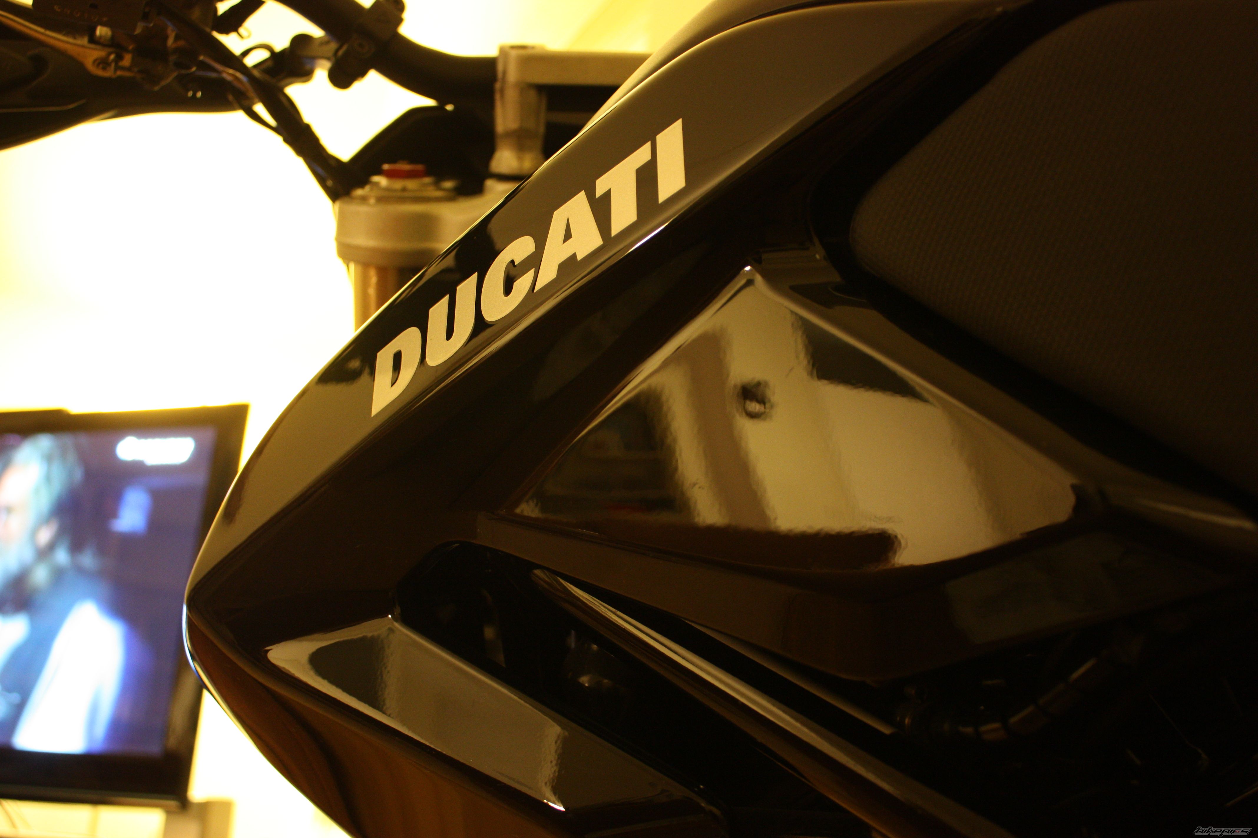 Bike Photo 2147953