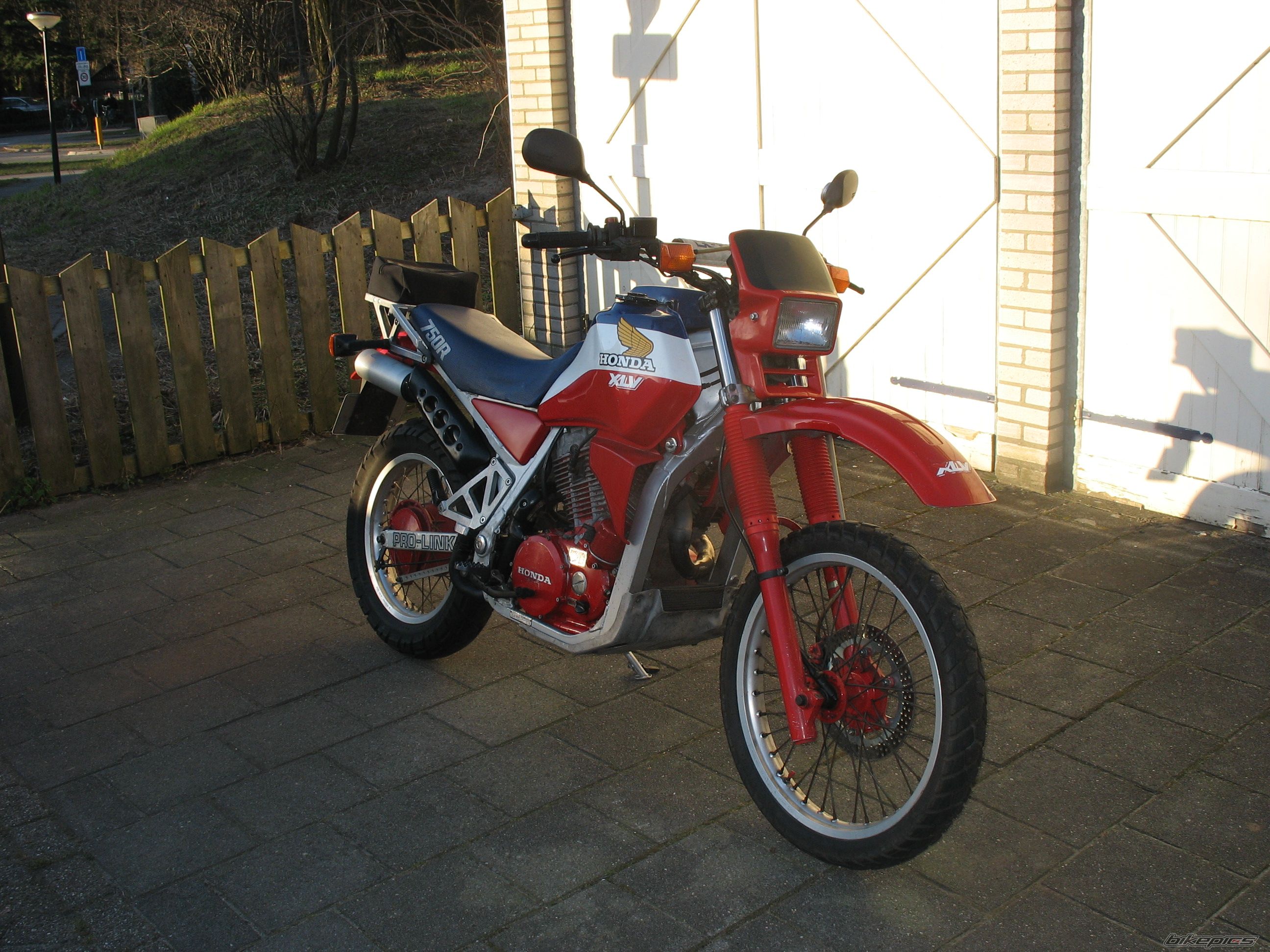 Photo 2148015