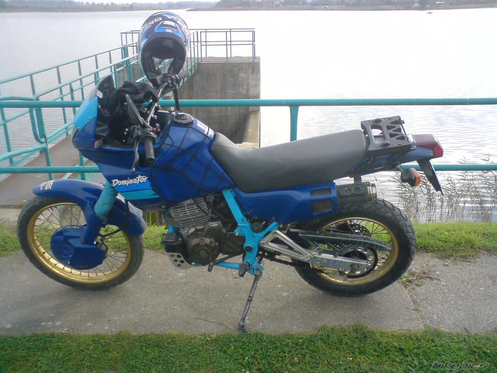 Photo 2148082