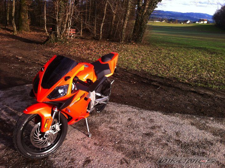 Photo 2148179