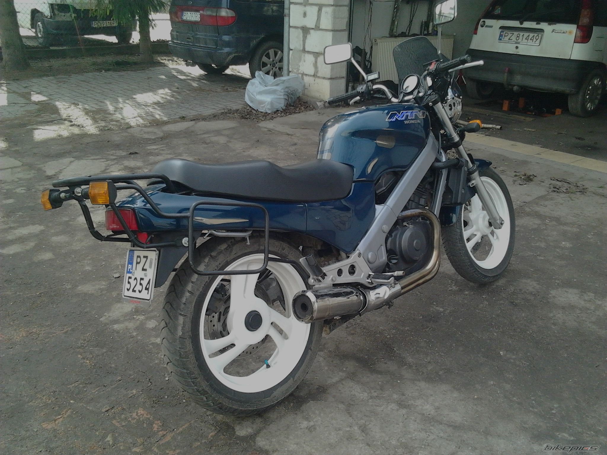 Photo 2148261