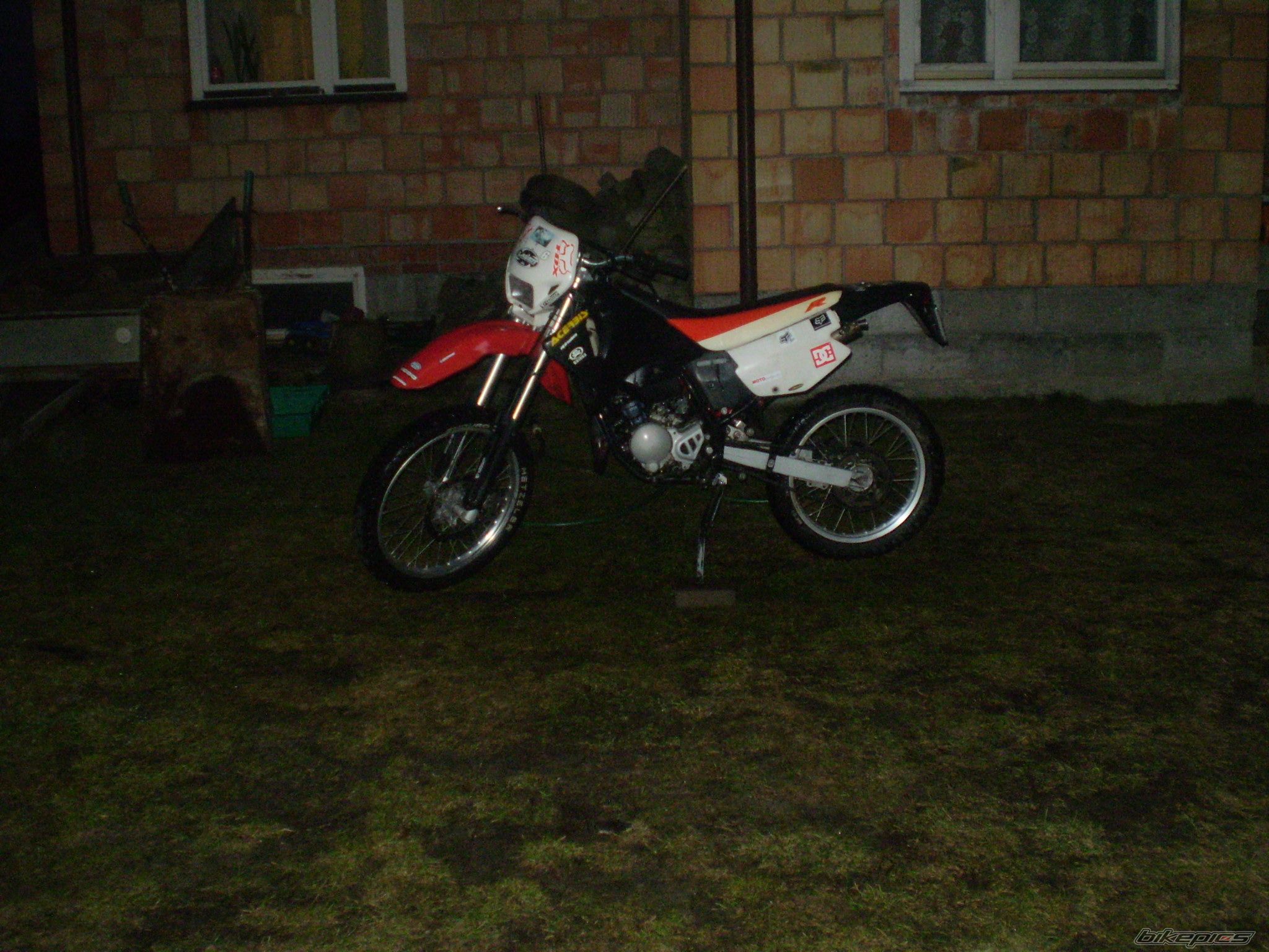 Photo 2148744