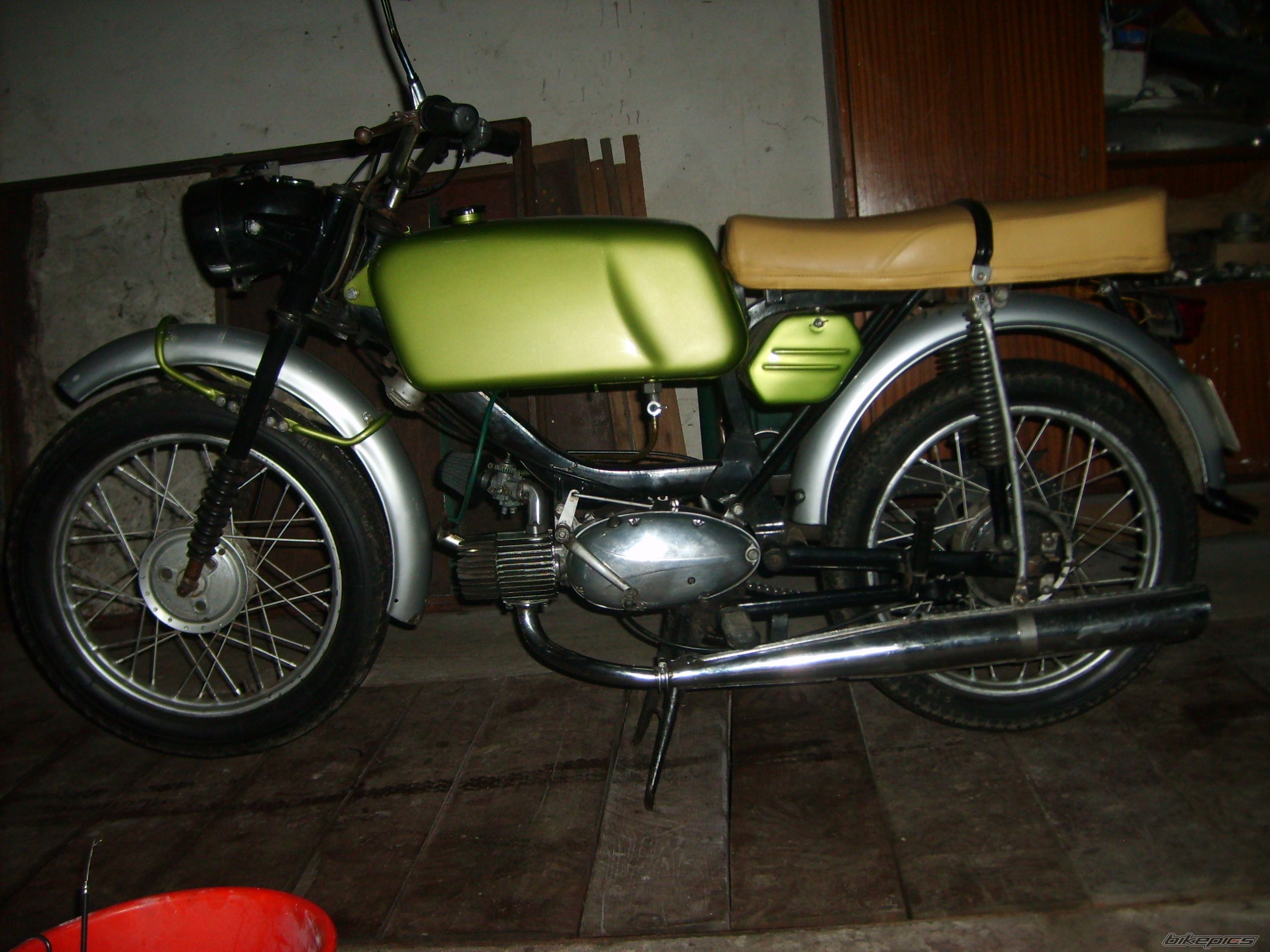 Photo 2149548