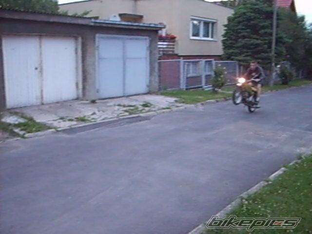 Photo 2149551