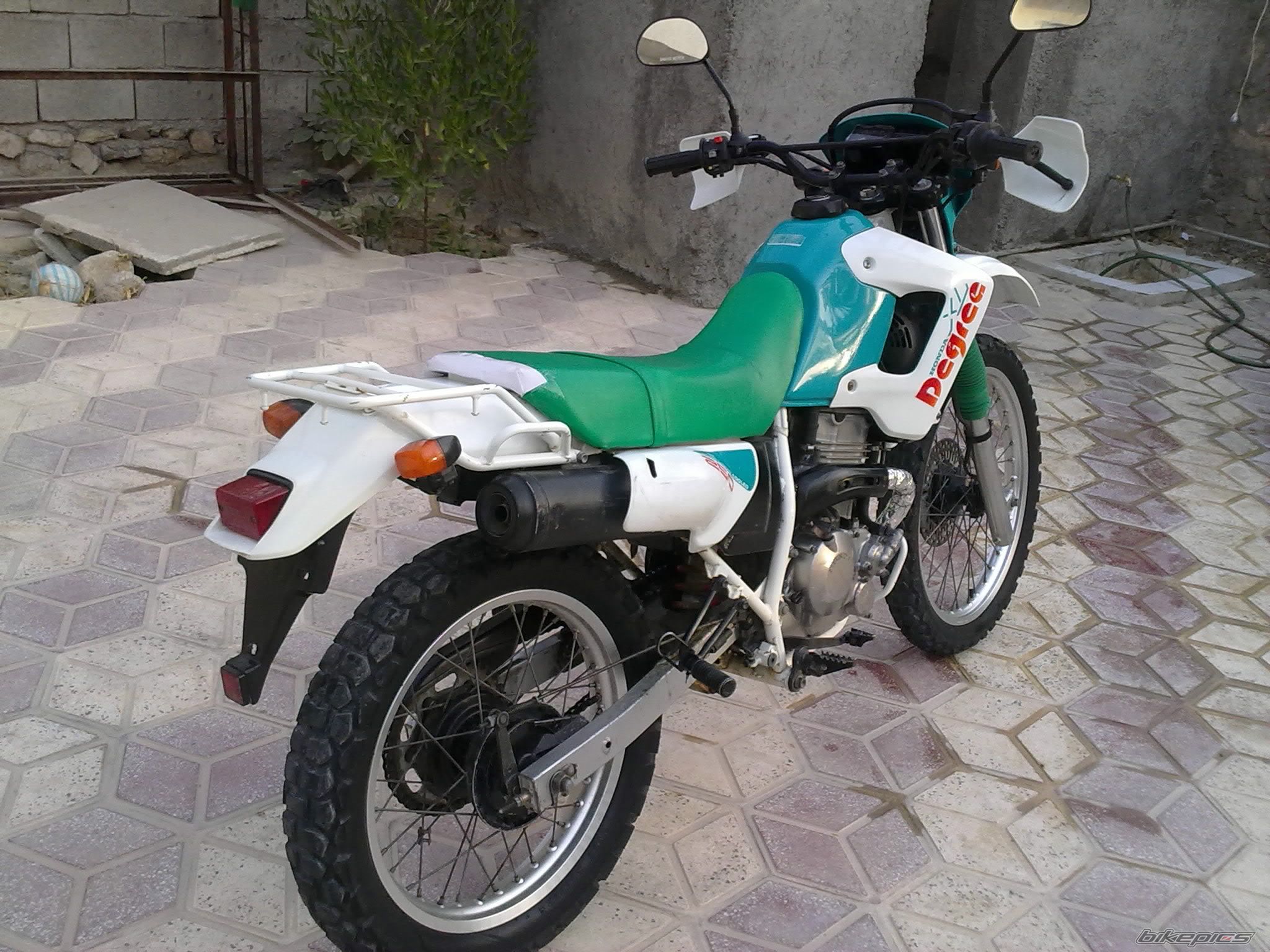 Photo 2151471