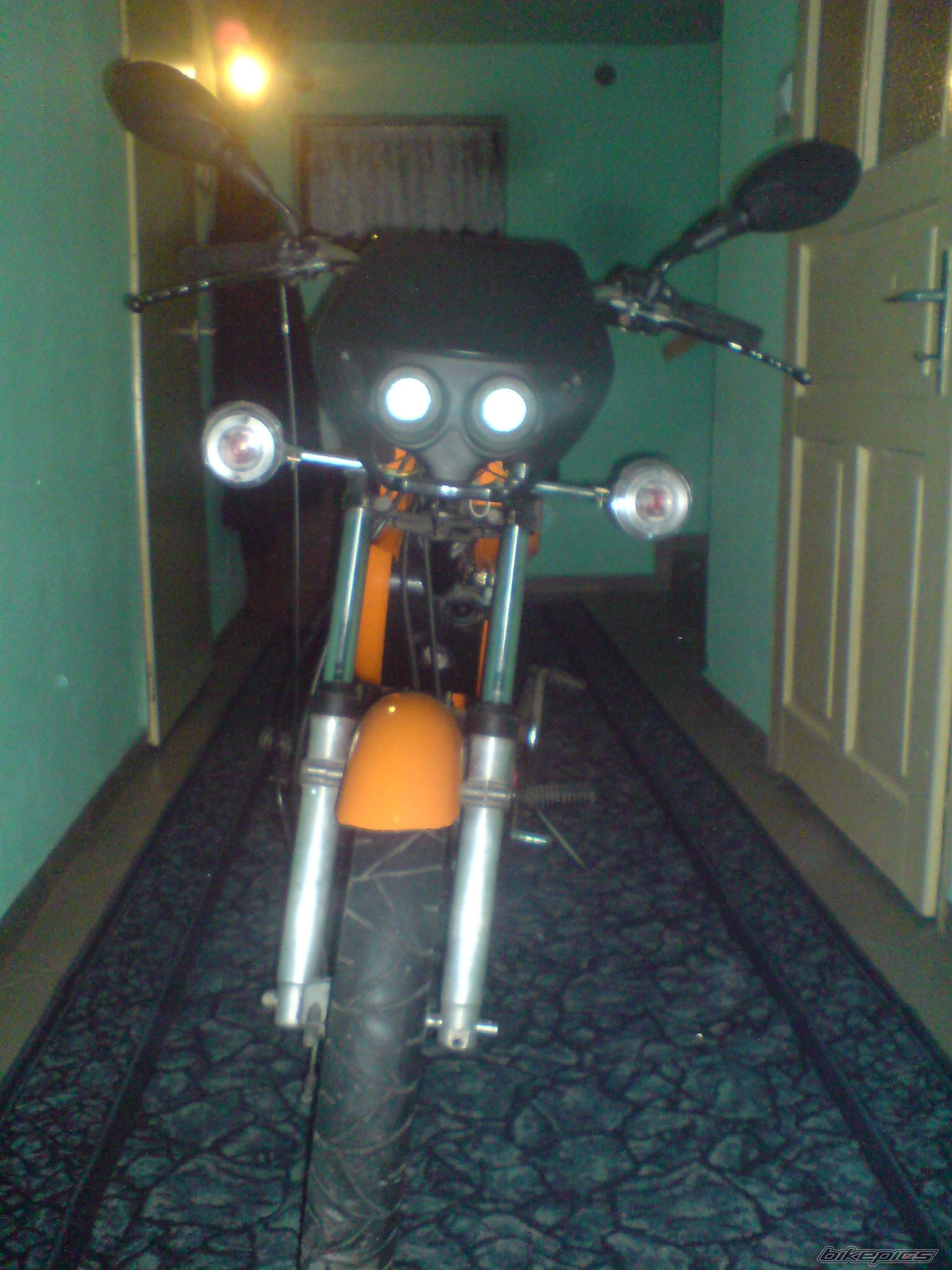 Photo 2151631