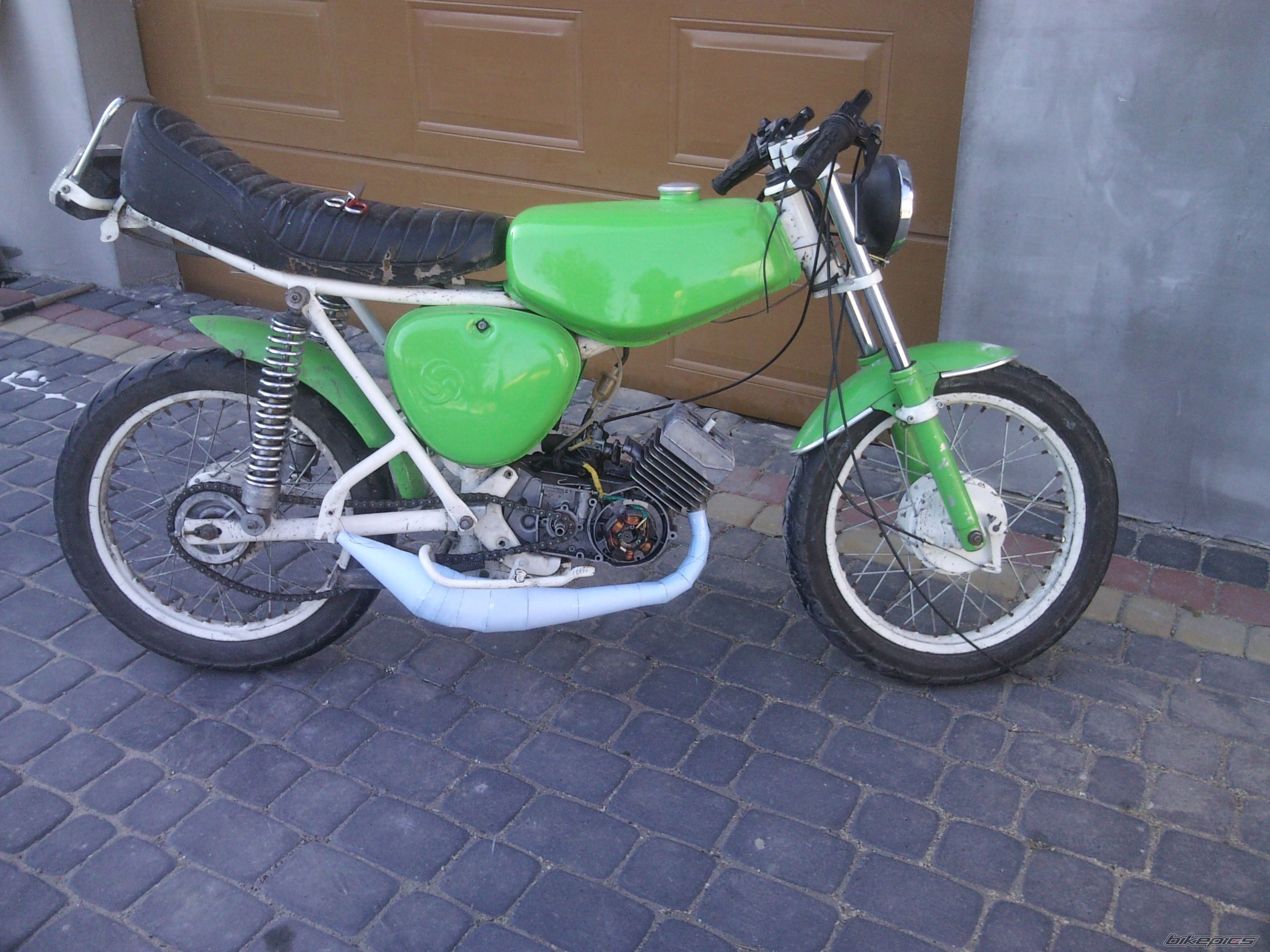 Photo 2152104