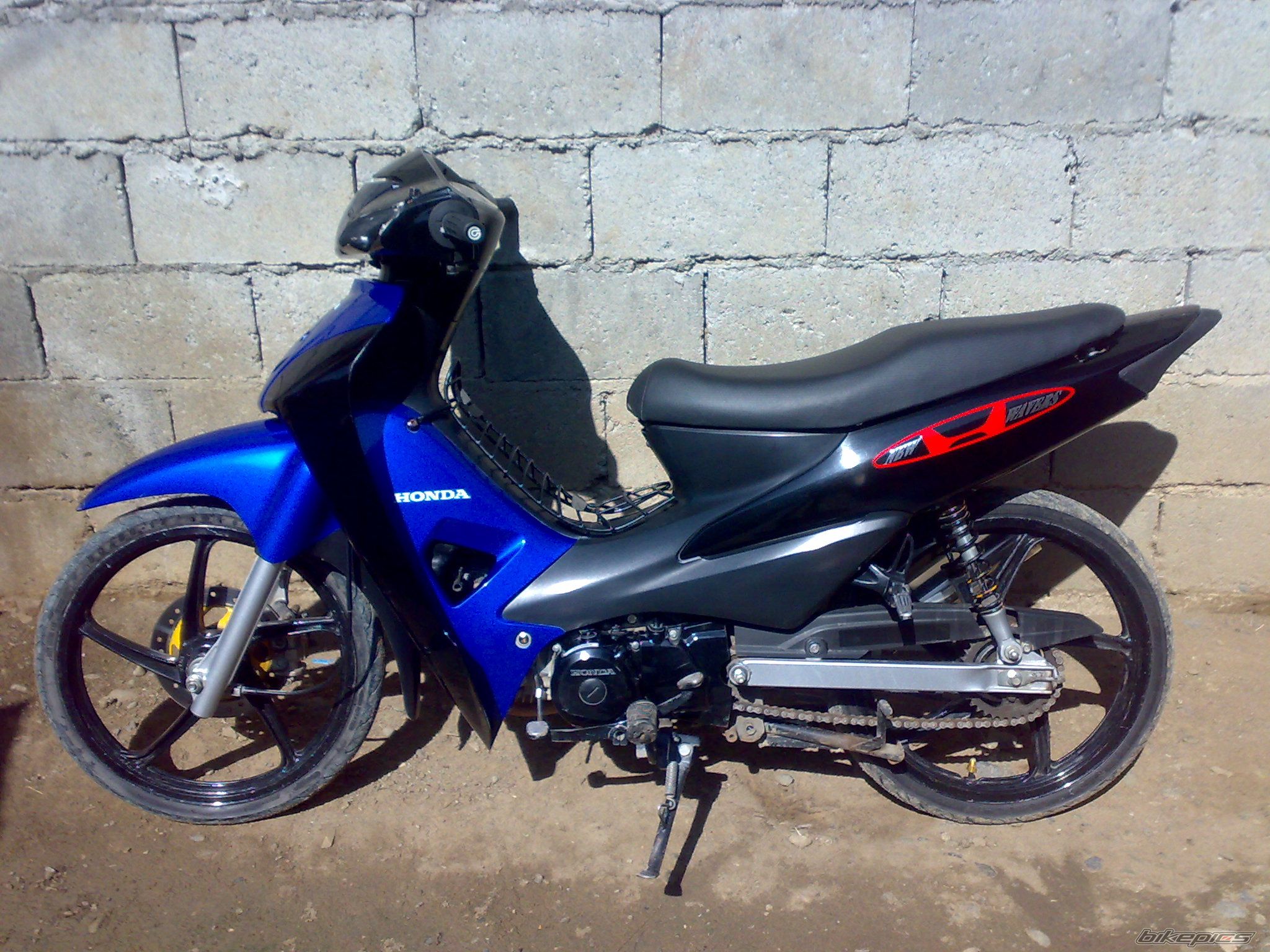 Photo 2153742