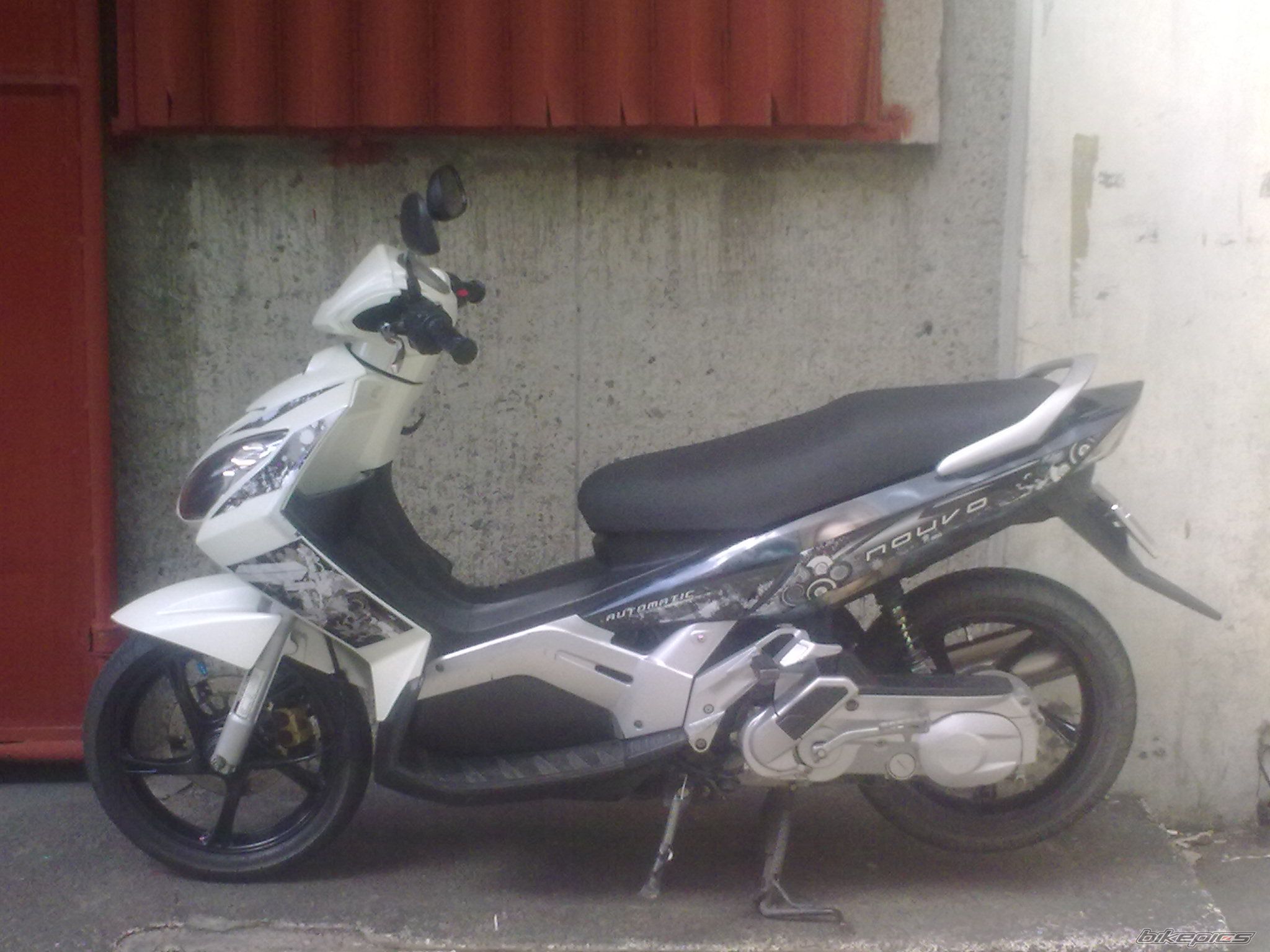 Photo 2153778