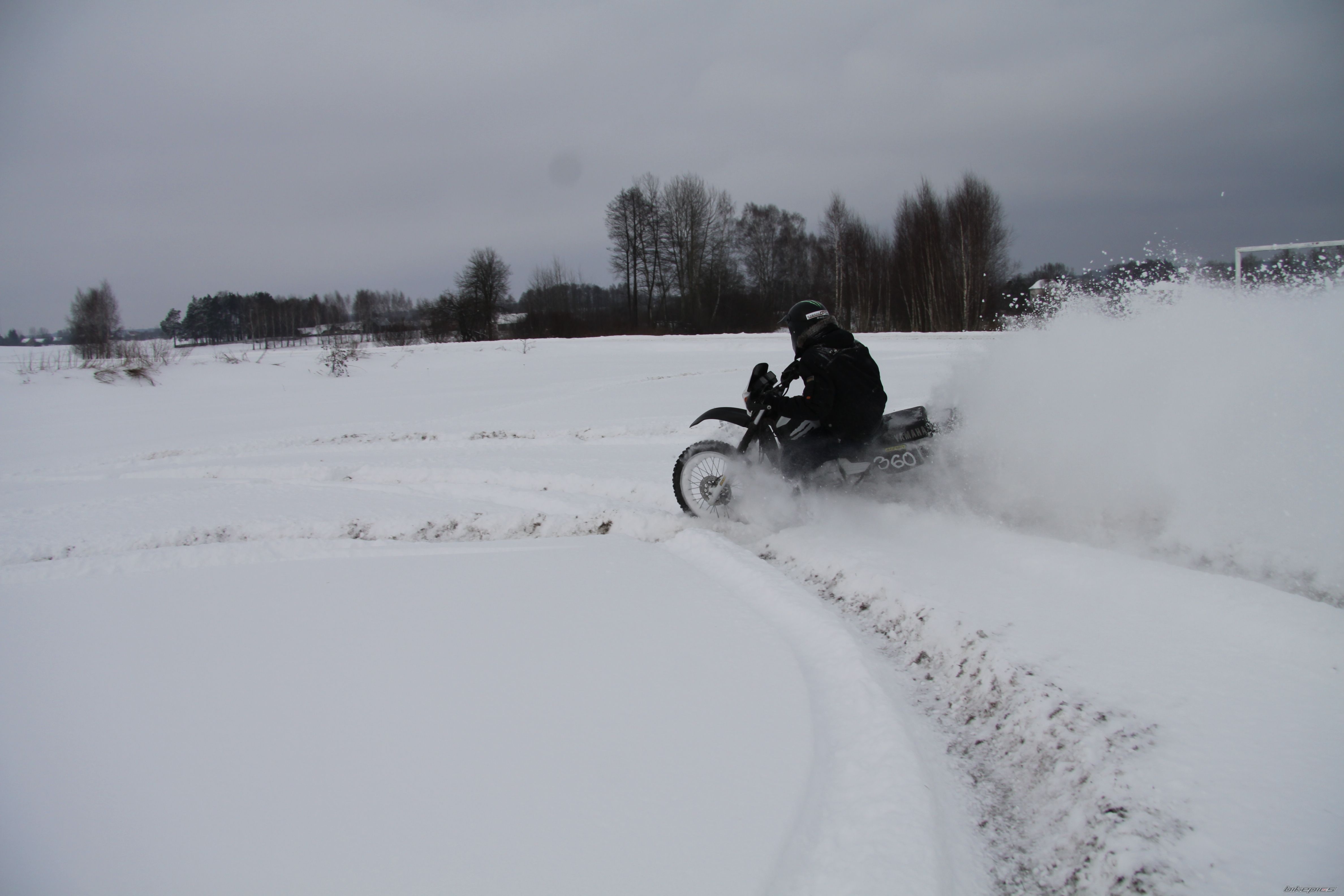 Photo 2155359