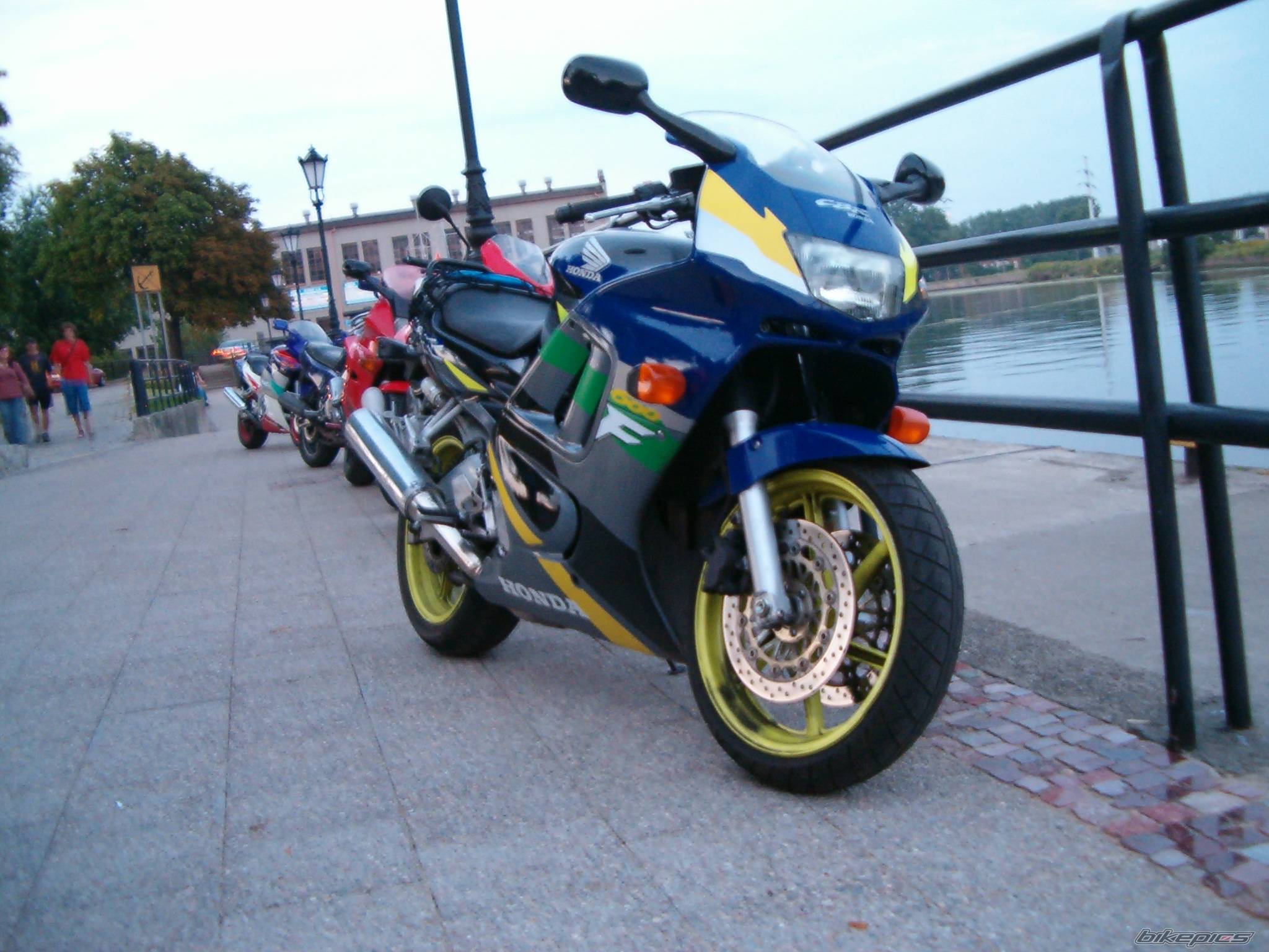 Photo 215756