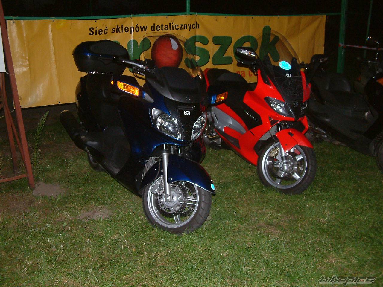 Photo 216012