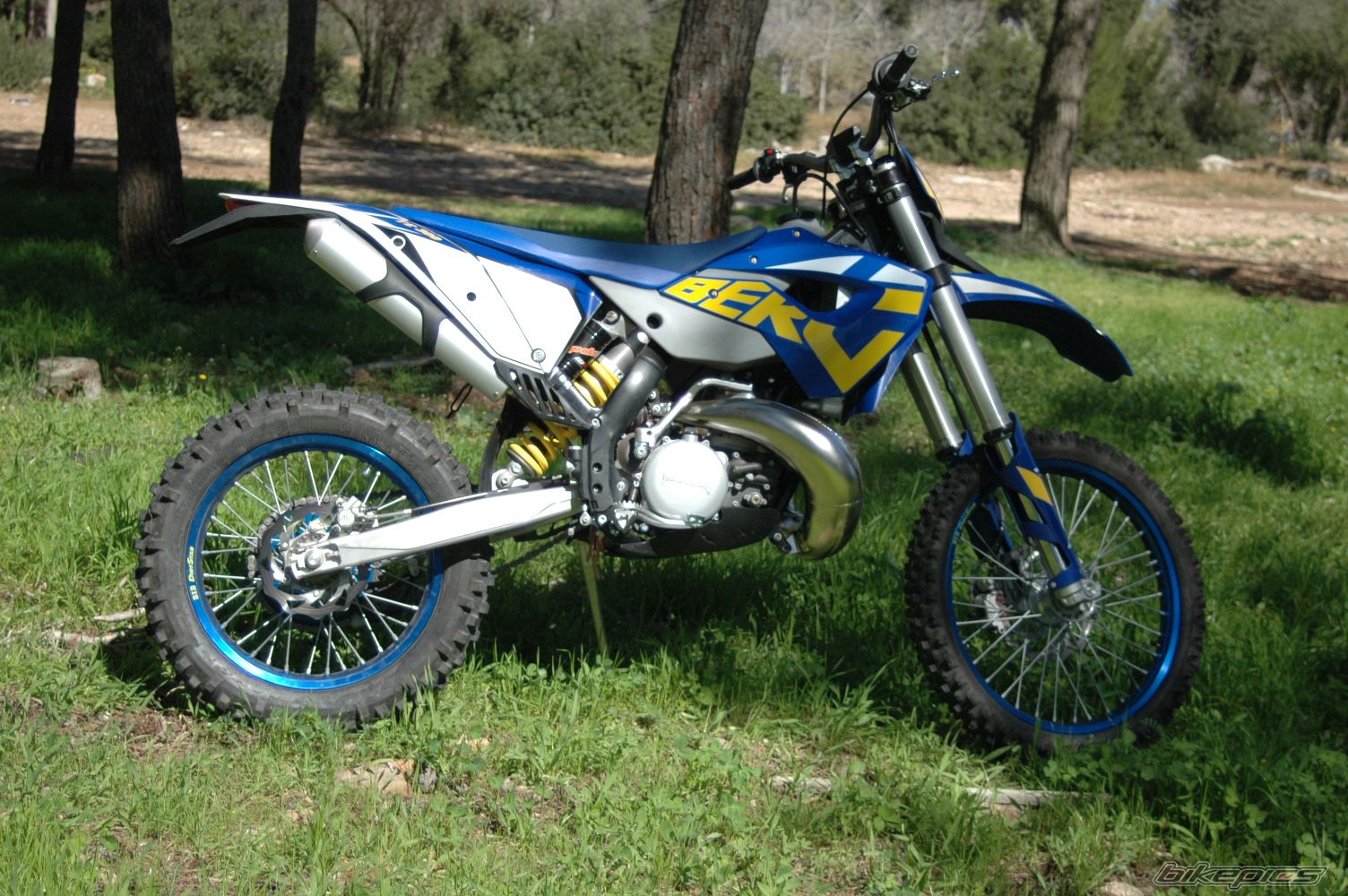 Photo 2161878
