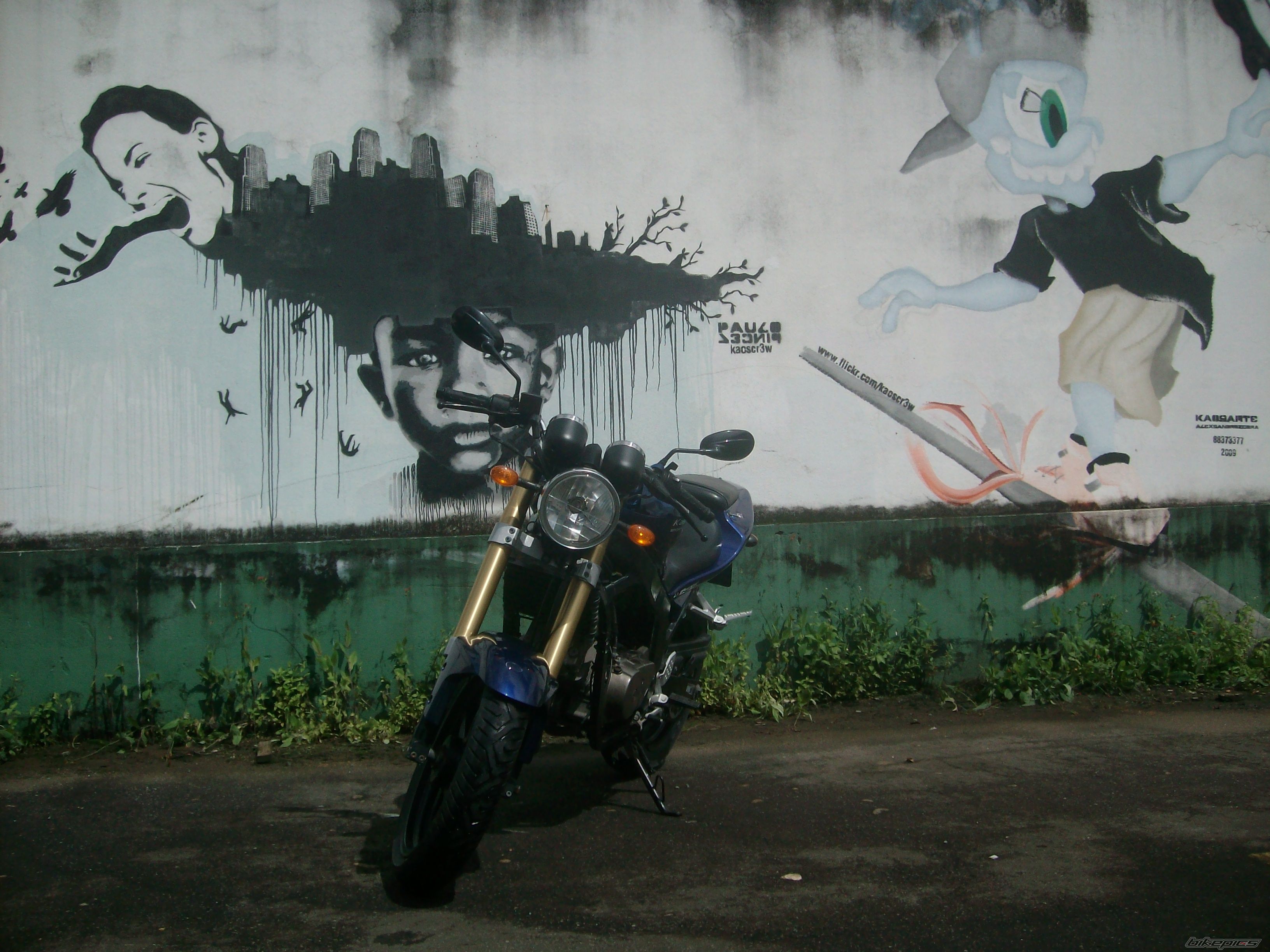 Photo 2168137