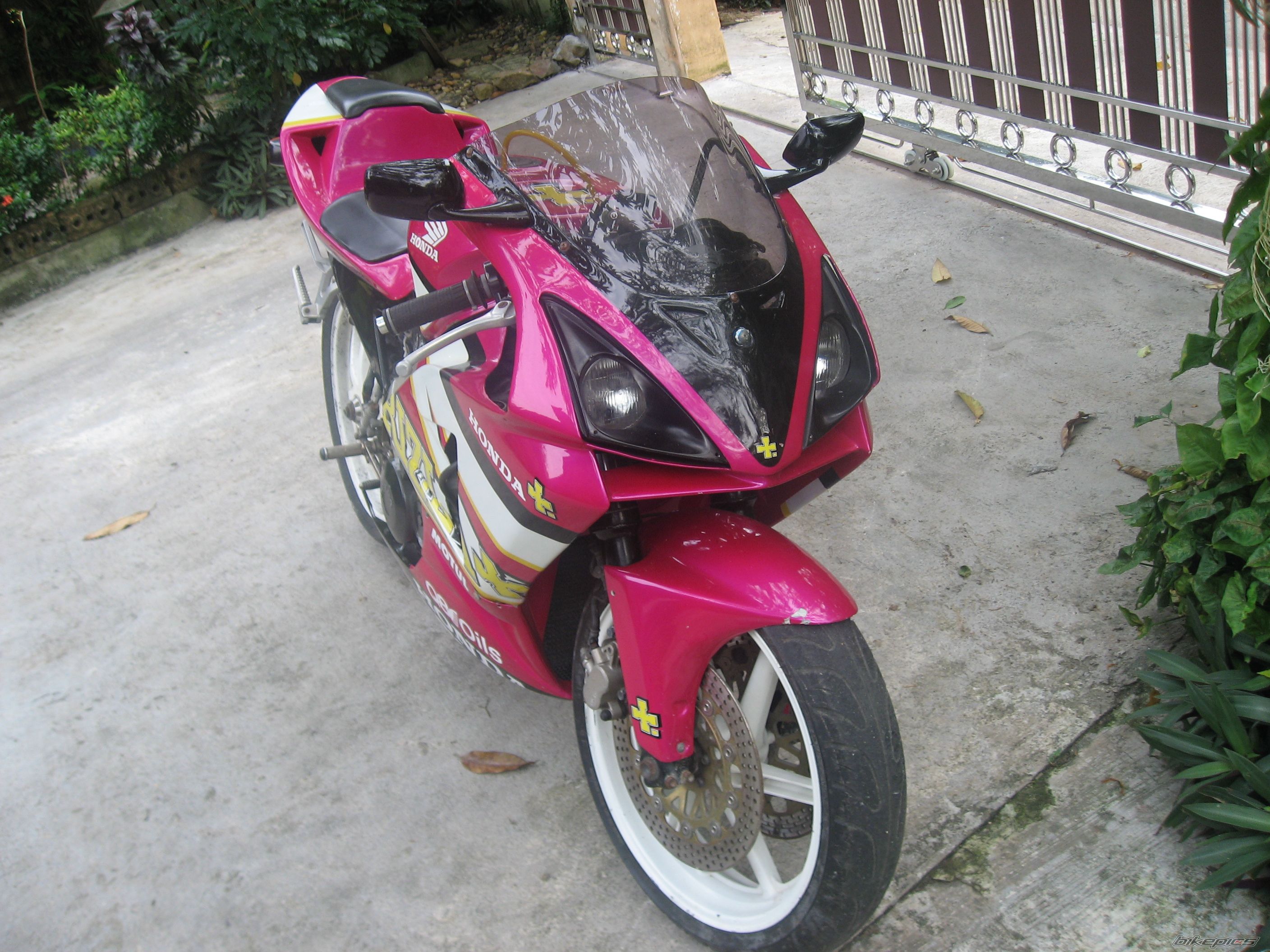 Photo 2168194