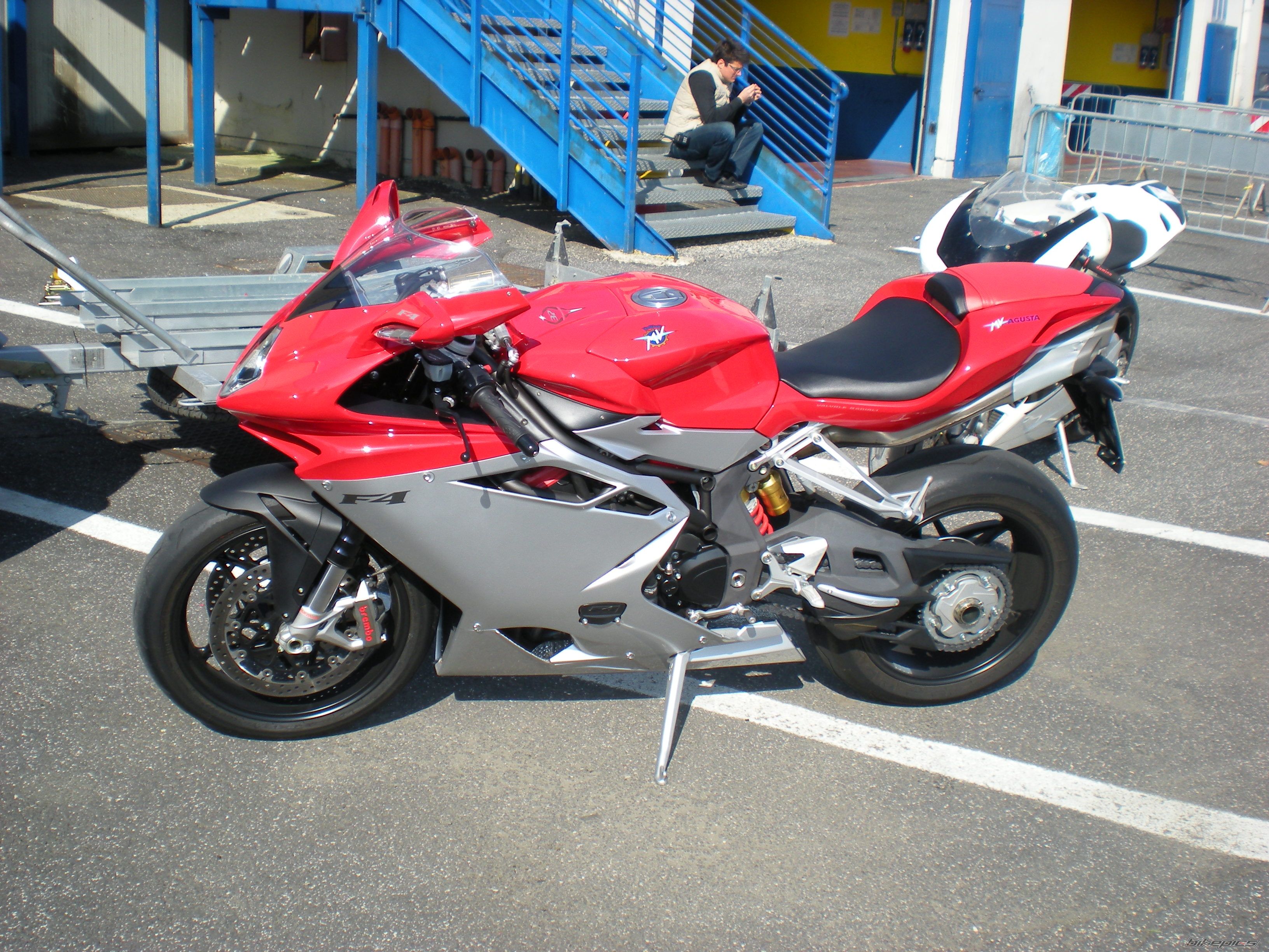 Photo 2168714