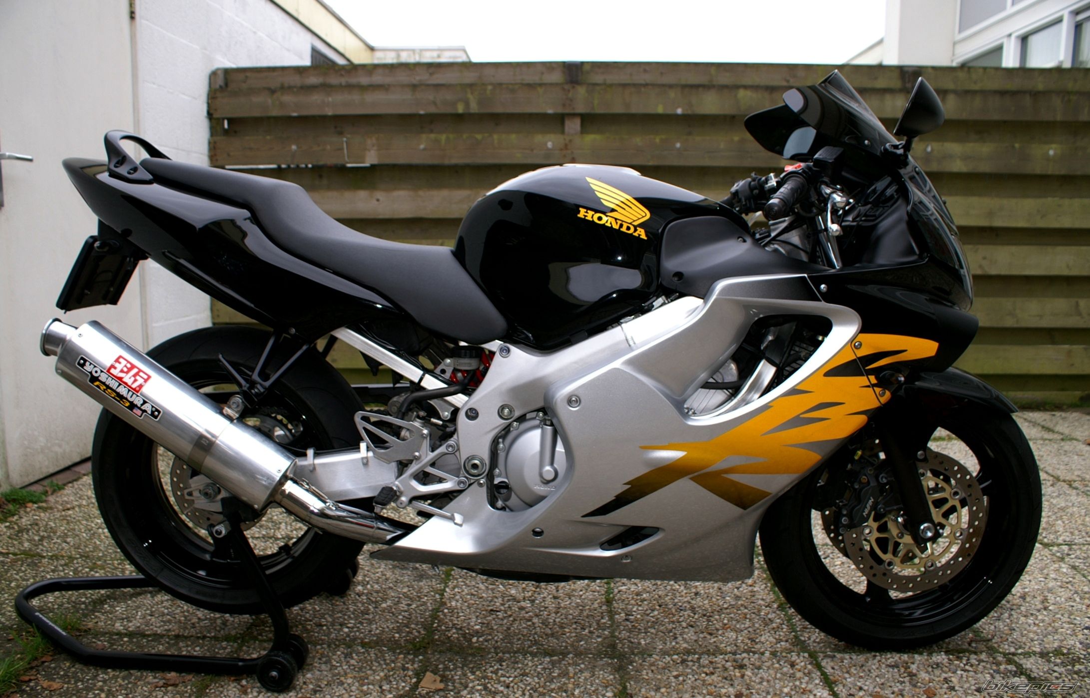 Photo 2169038