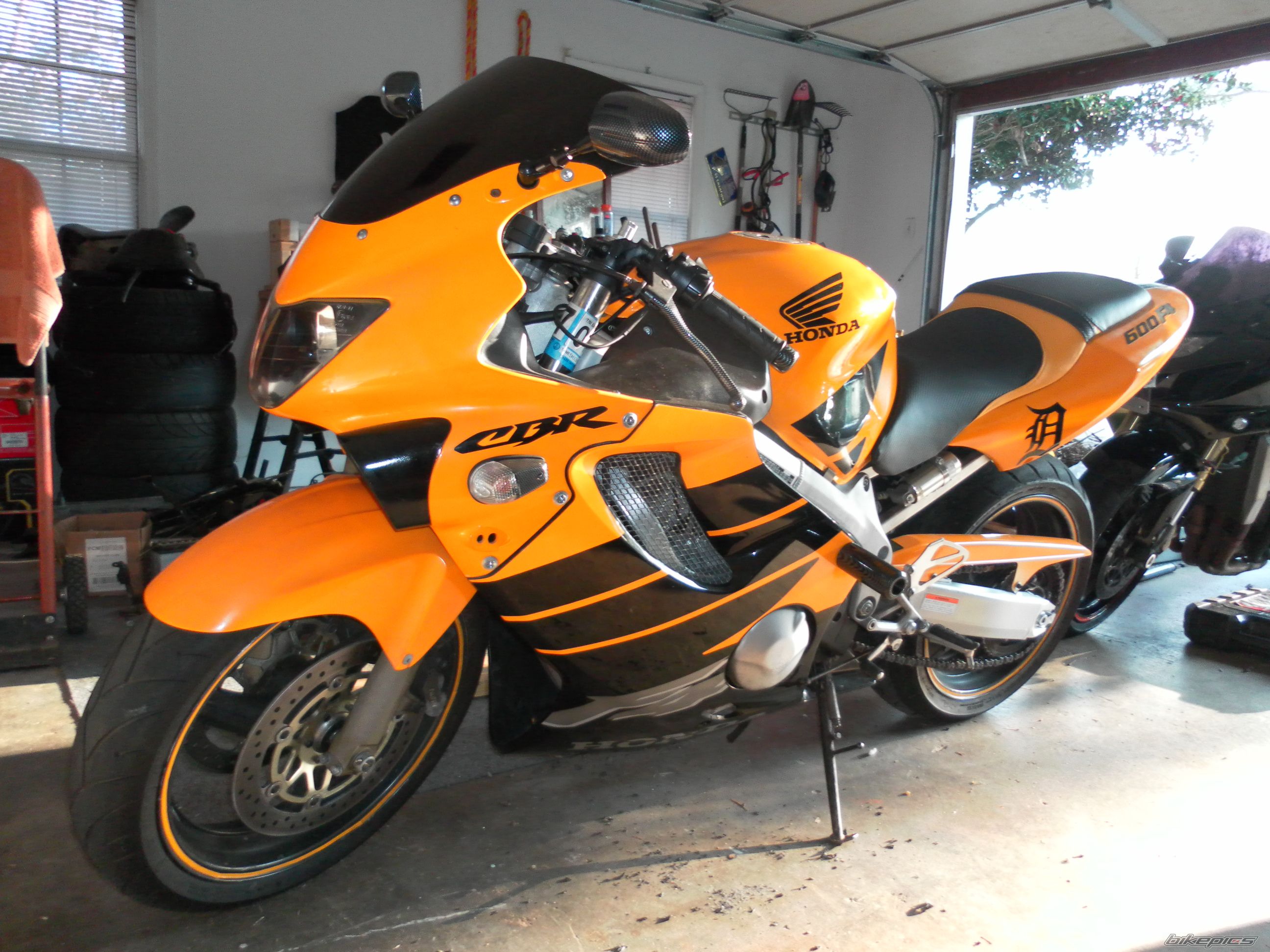 Photo 2169915