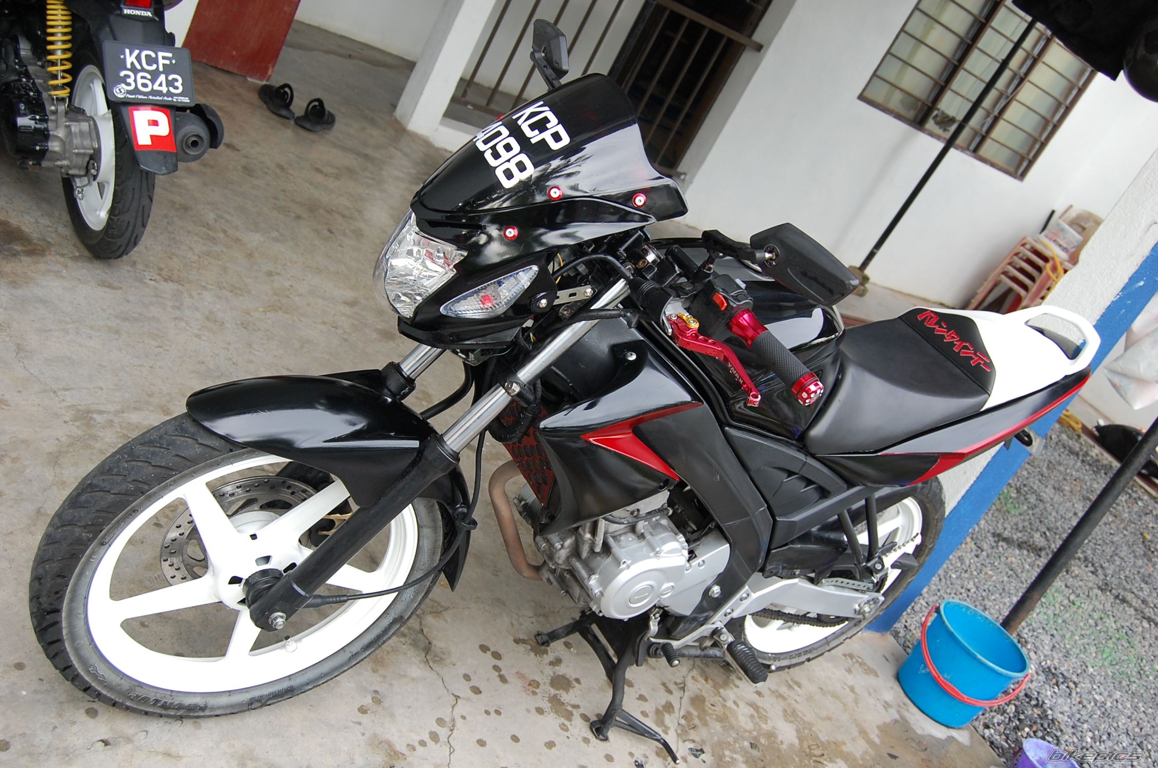 Photo 2173769