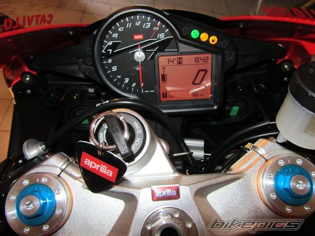 Photo 2175555