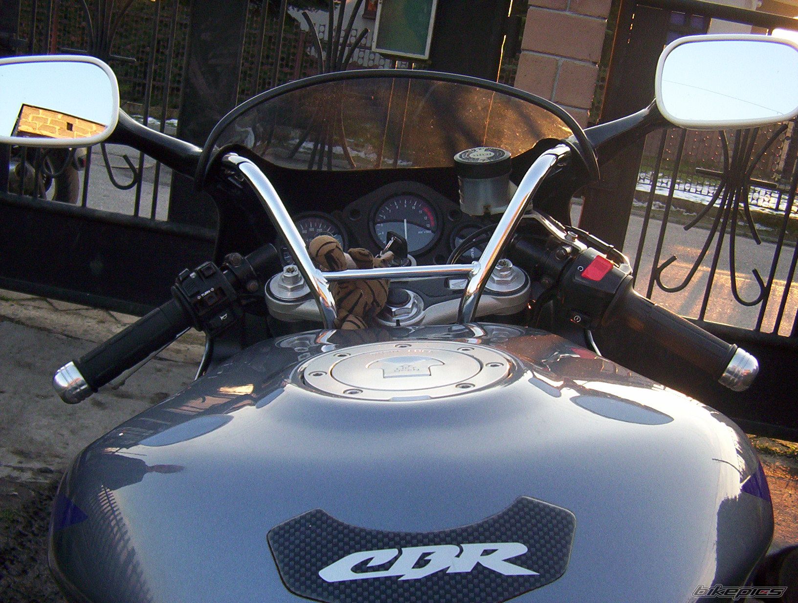 Photo 2175712