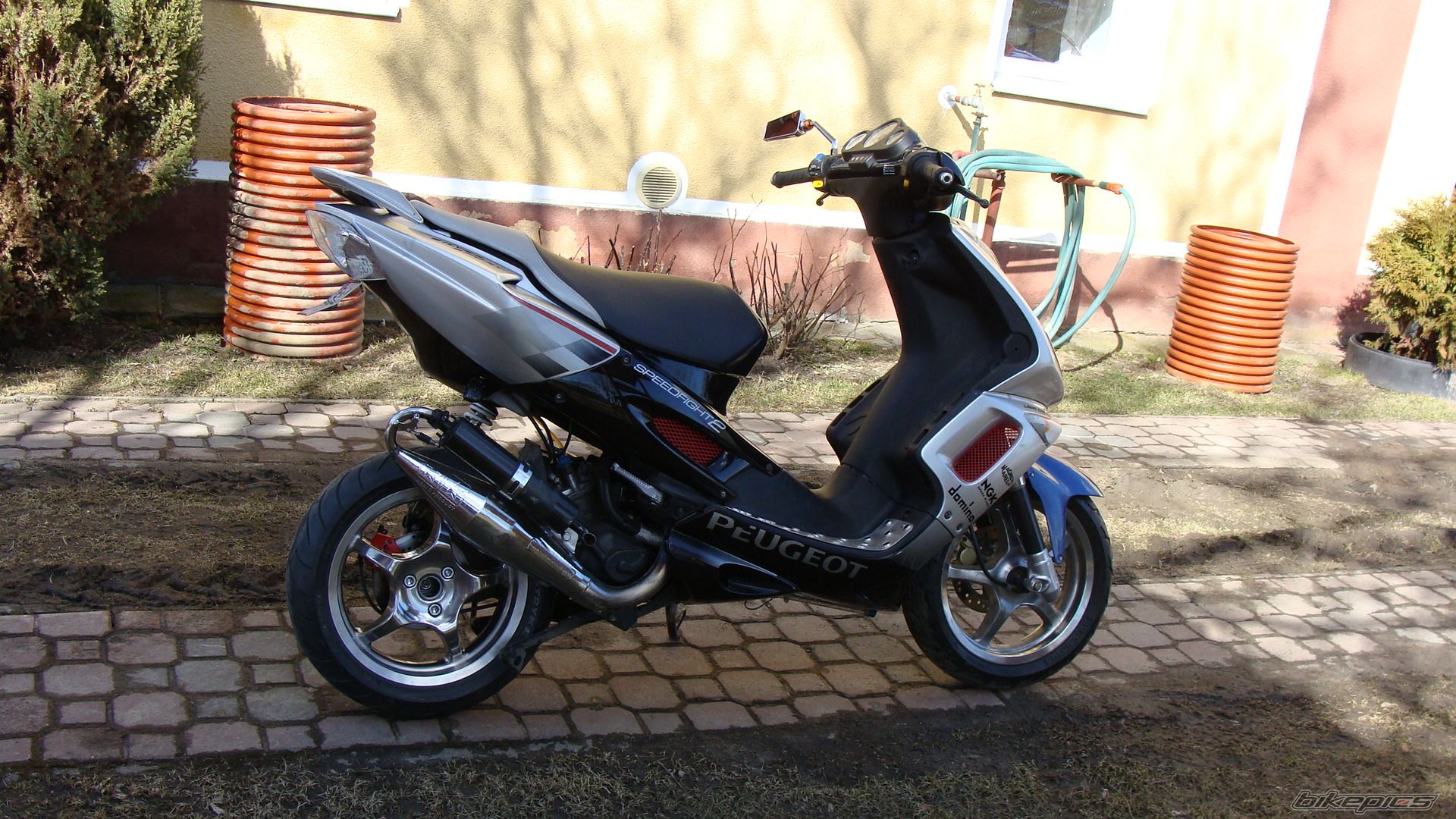 Photo 2175731
