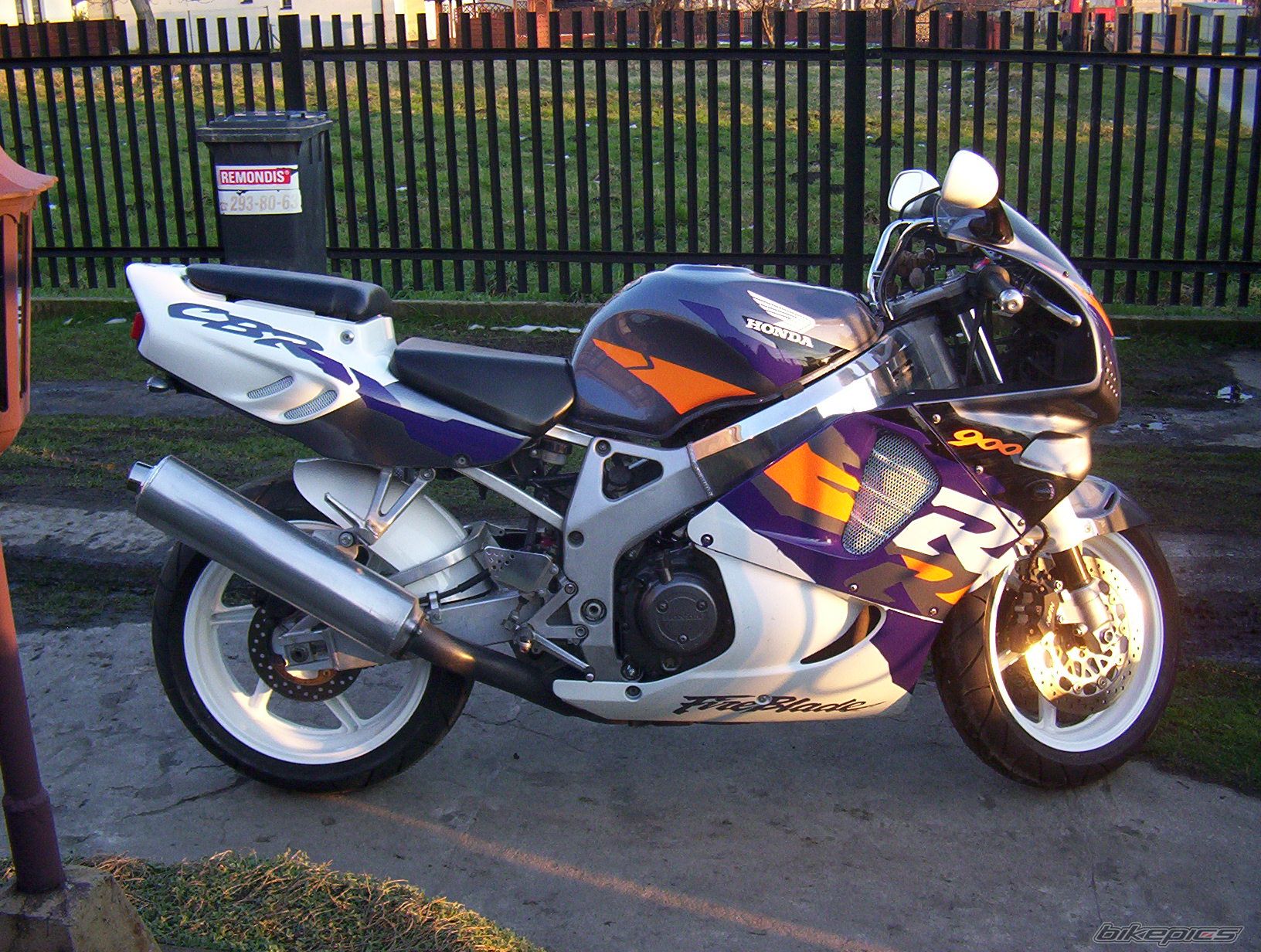 Photo 2175767