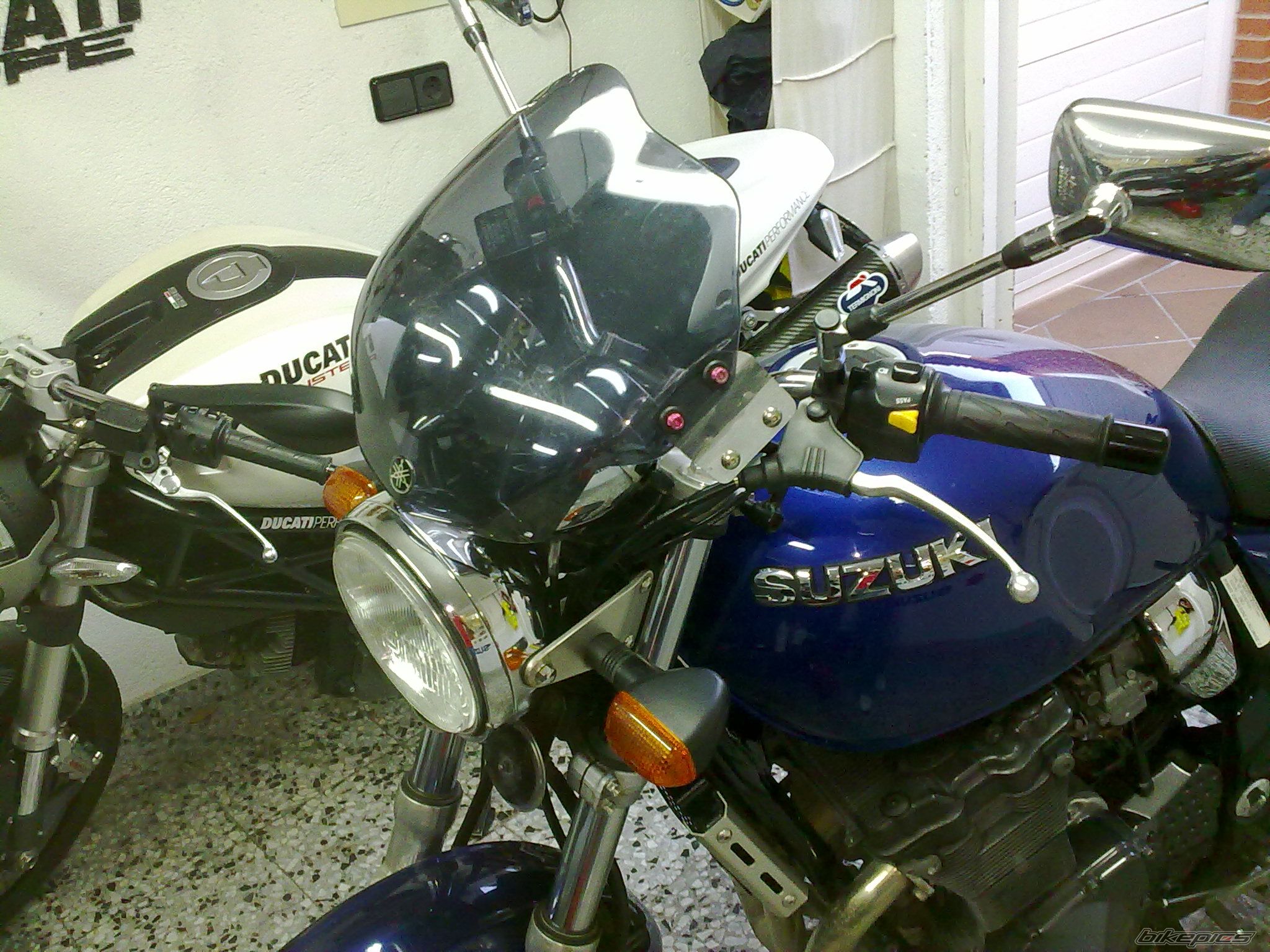 Photo 2179184