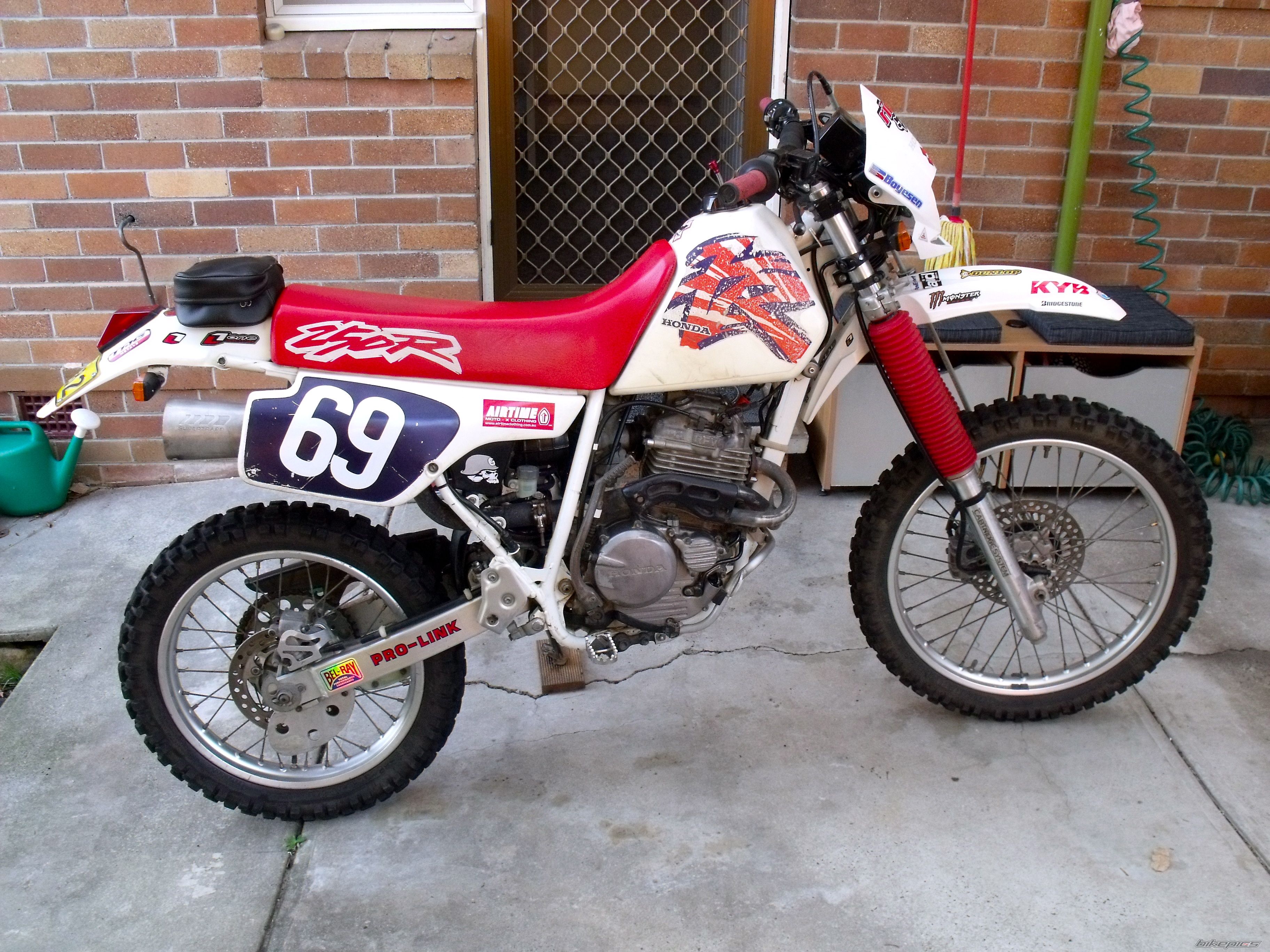 Photo 2179447