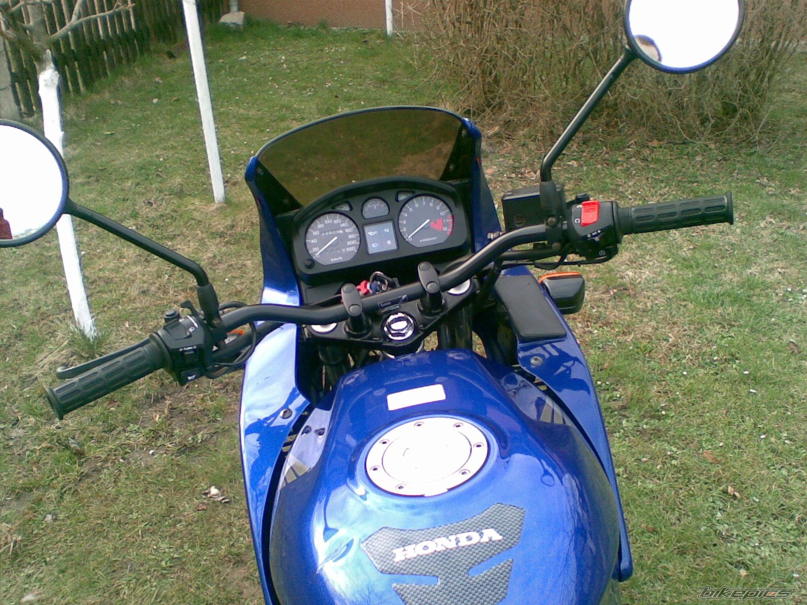 Photo 2181248