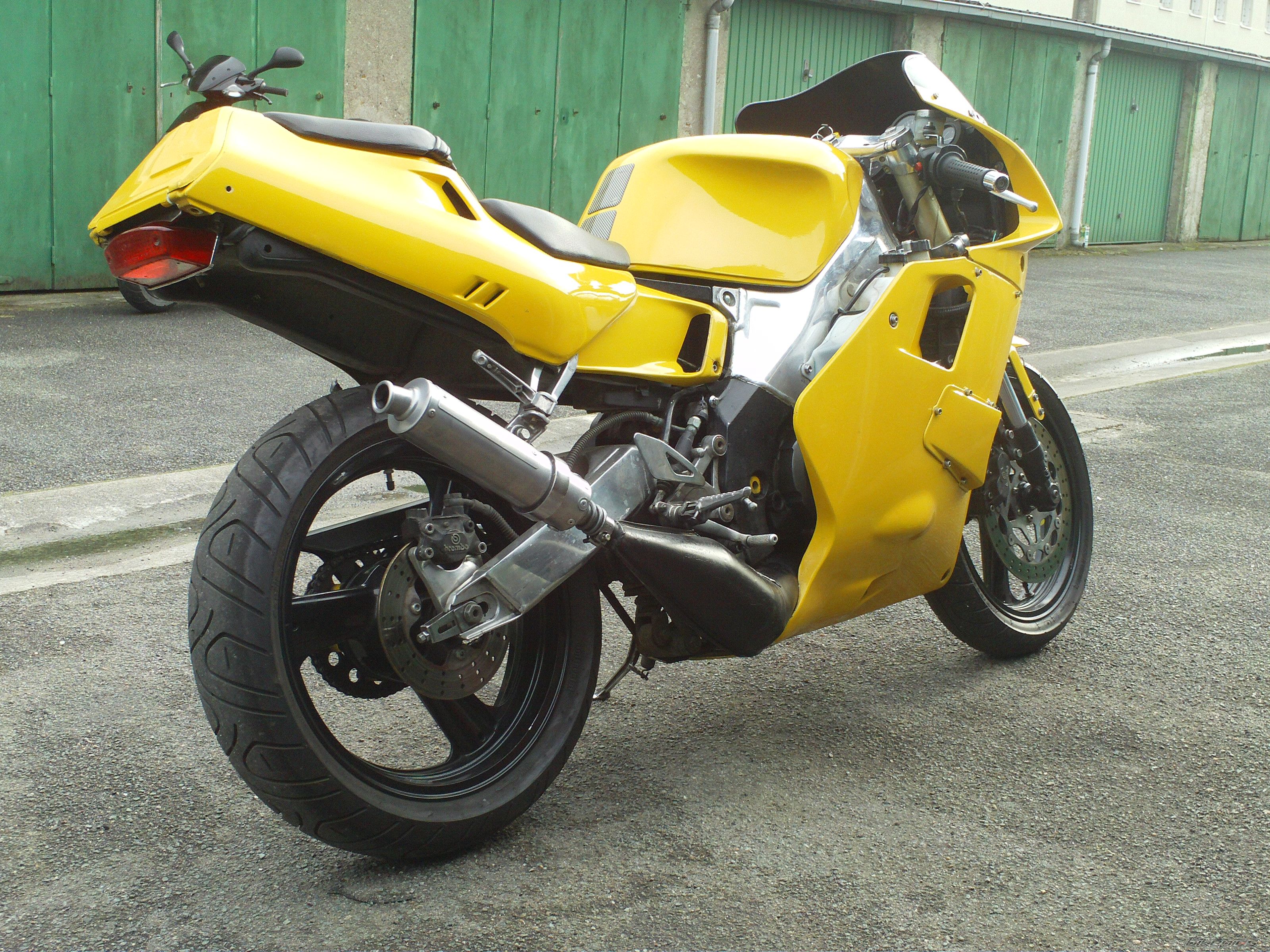 Photo 2181376