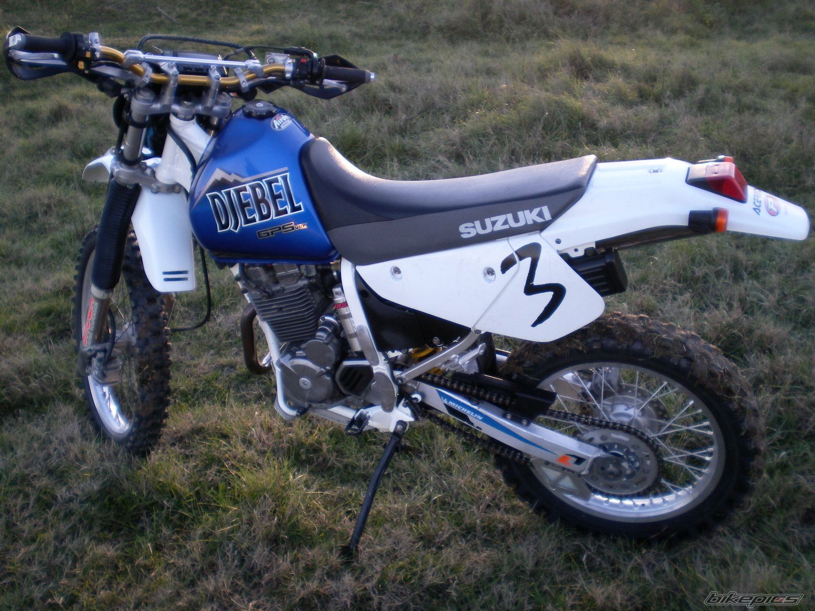 Photo 2181443
