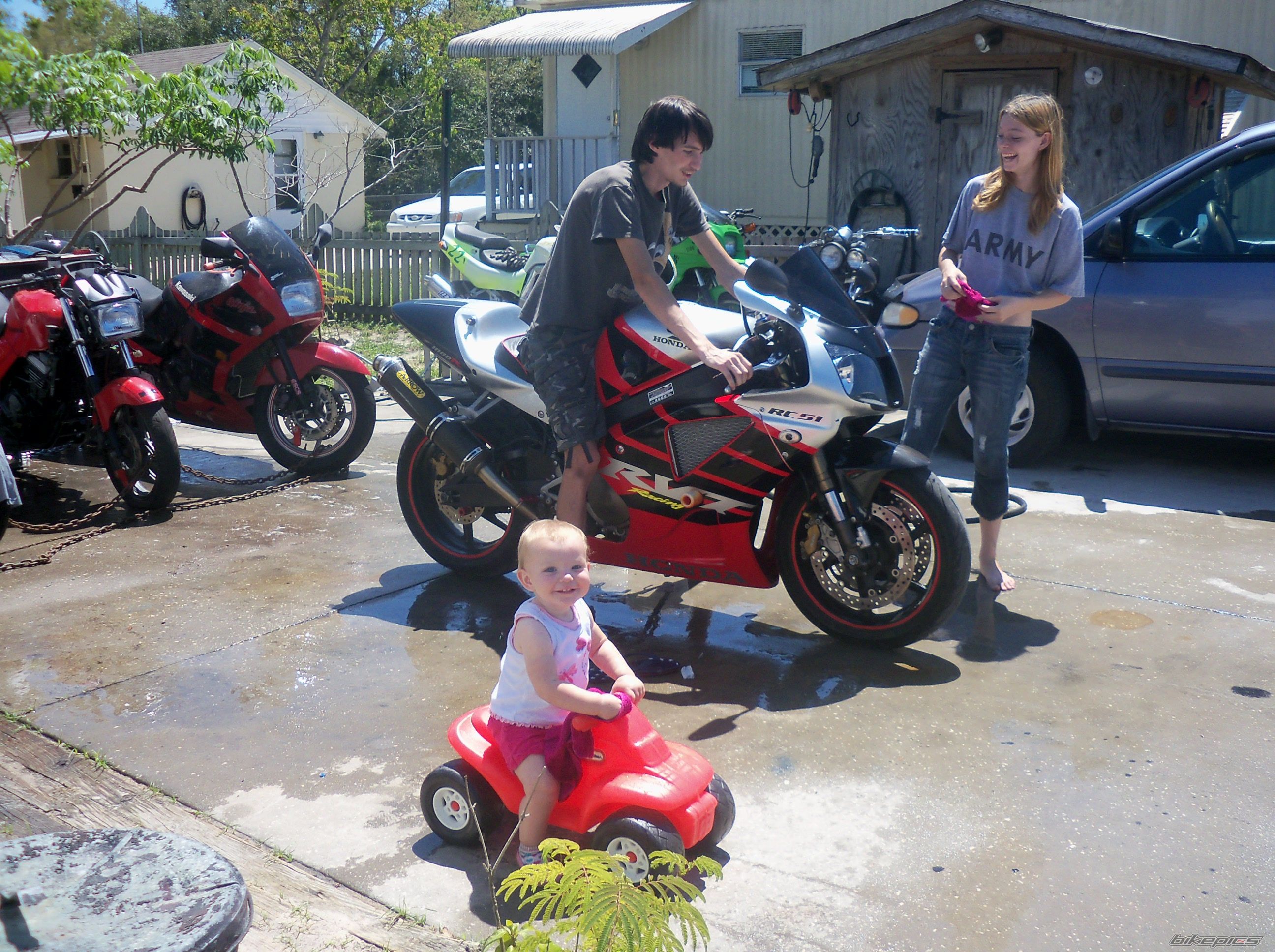 Photo 2182077