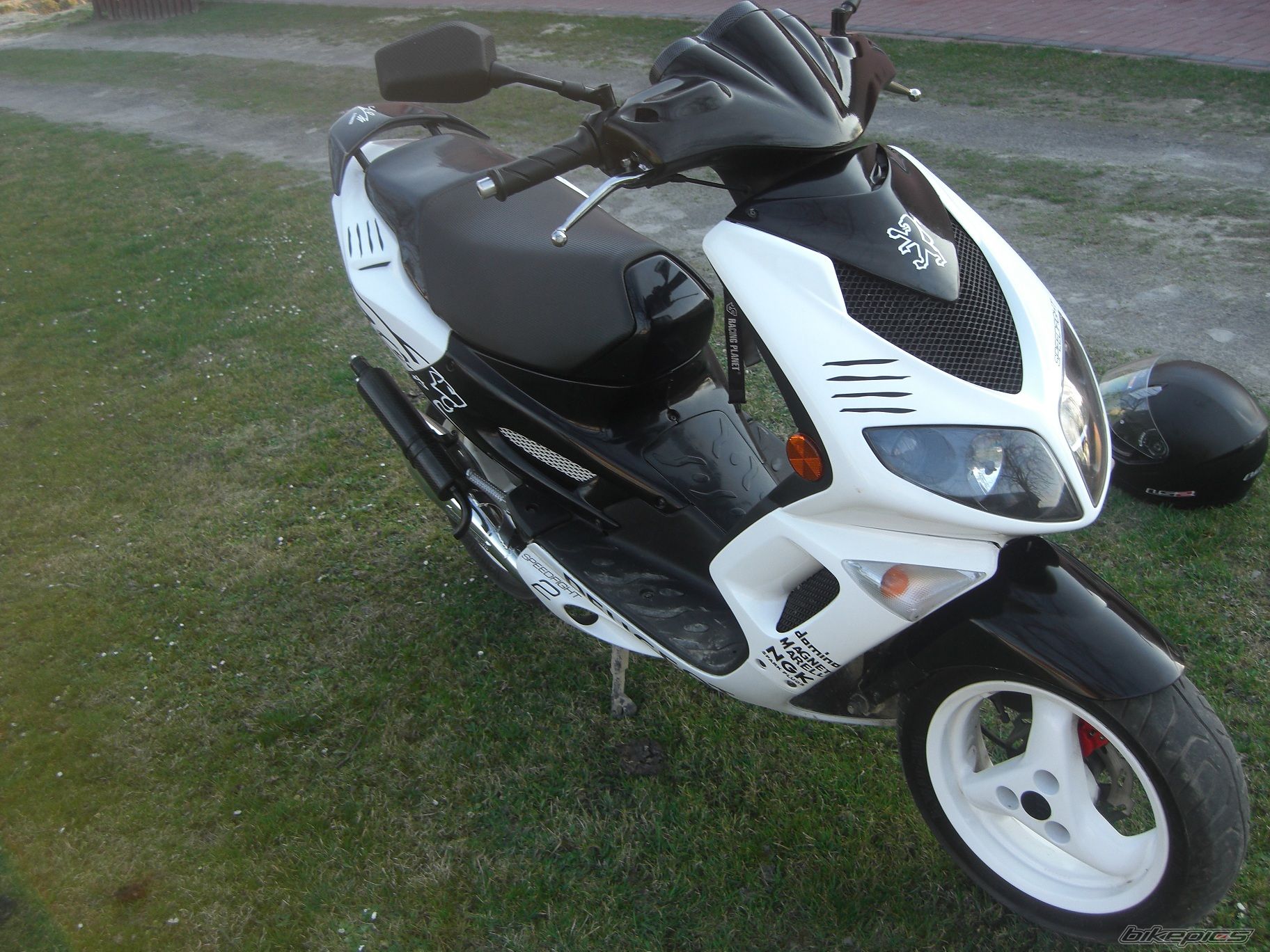 Photo 2182348