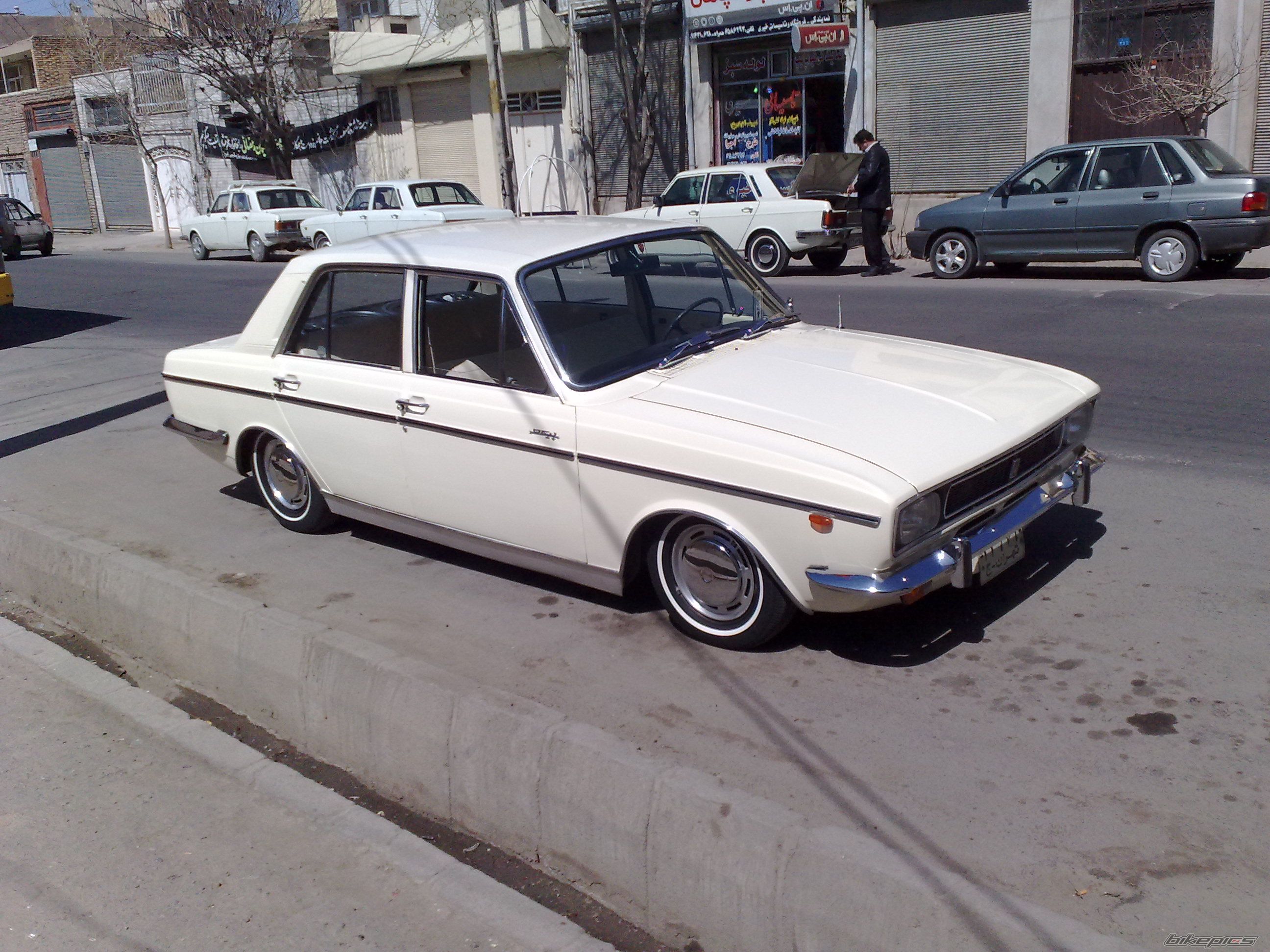 Photo 2183960