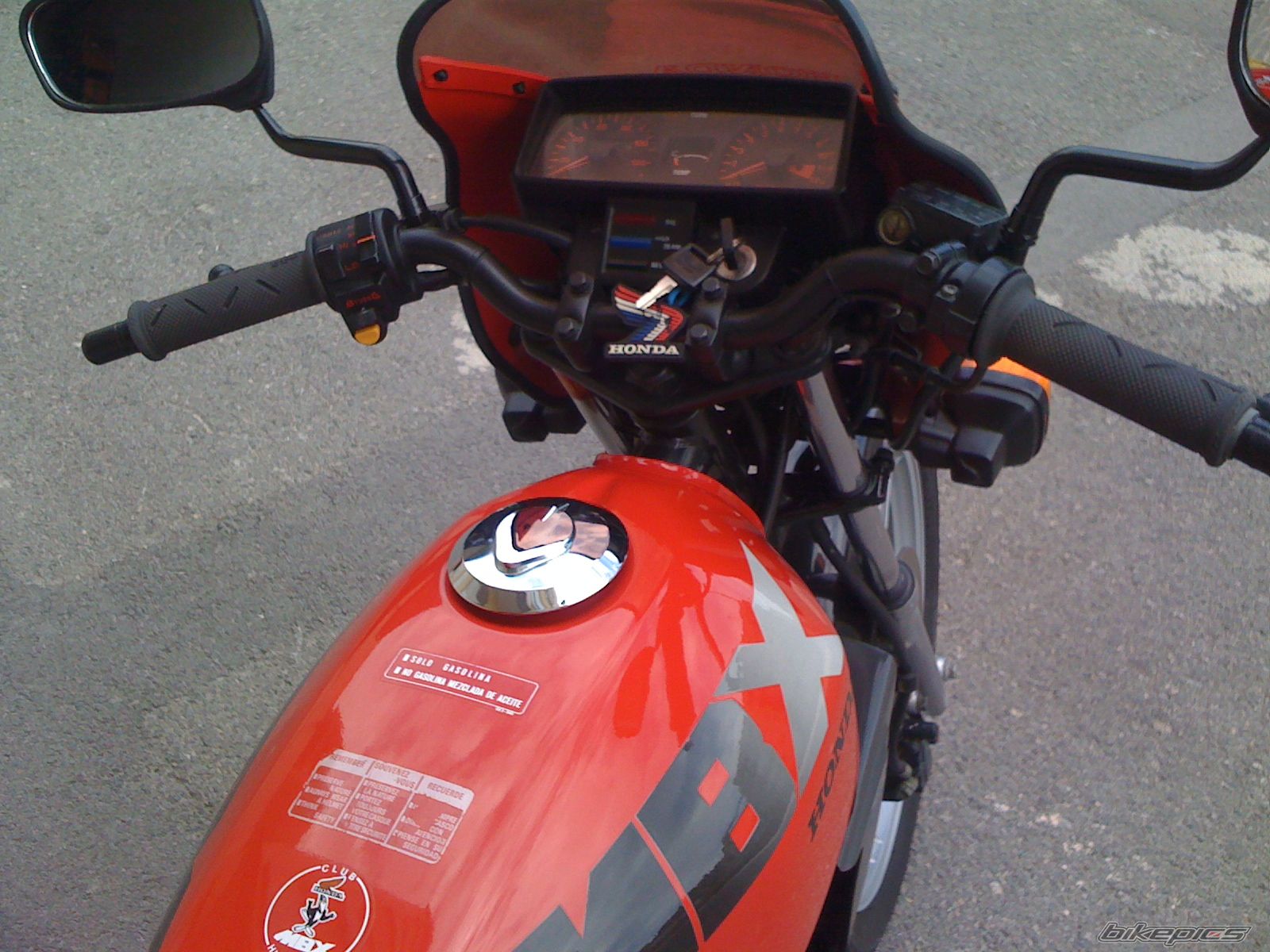 Photo 2183999
